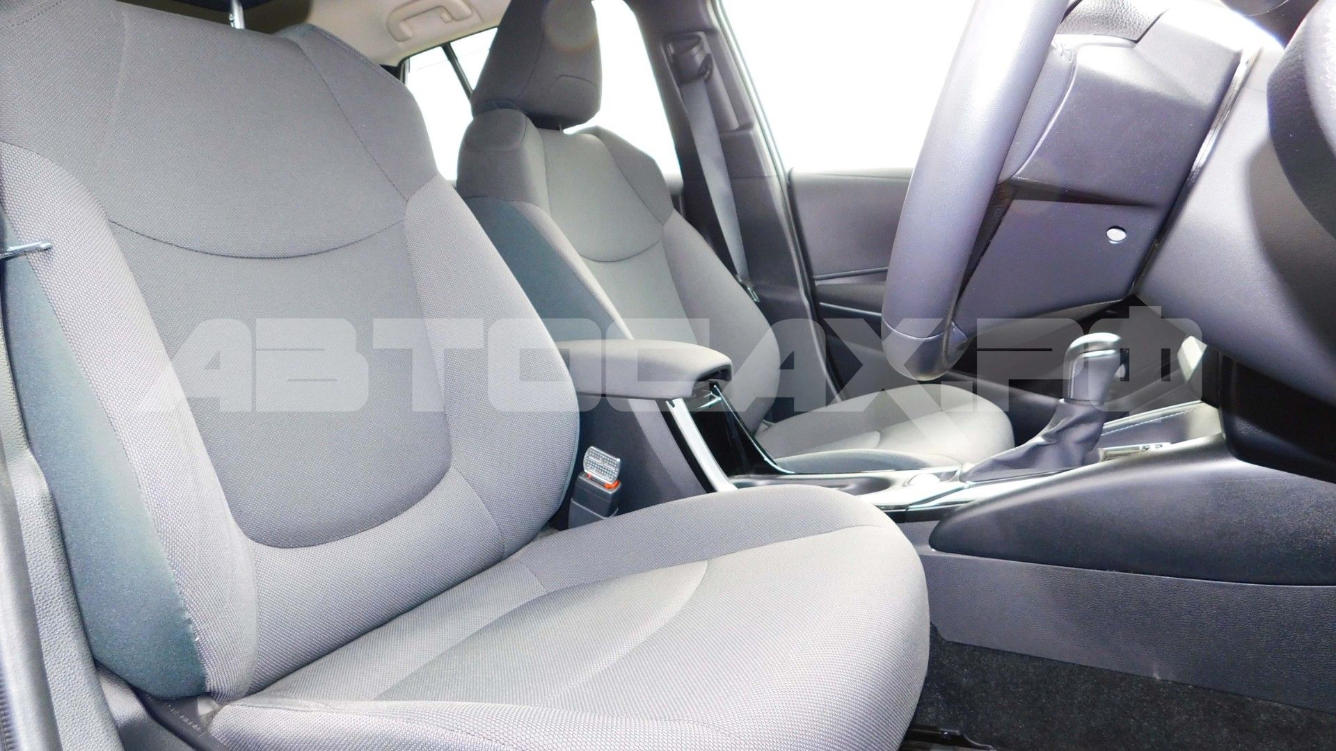 Toyota Corolla Touring 2020, Универсал — фото 8
