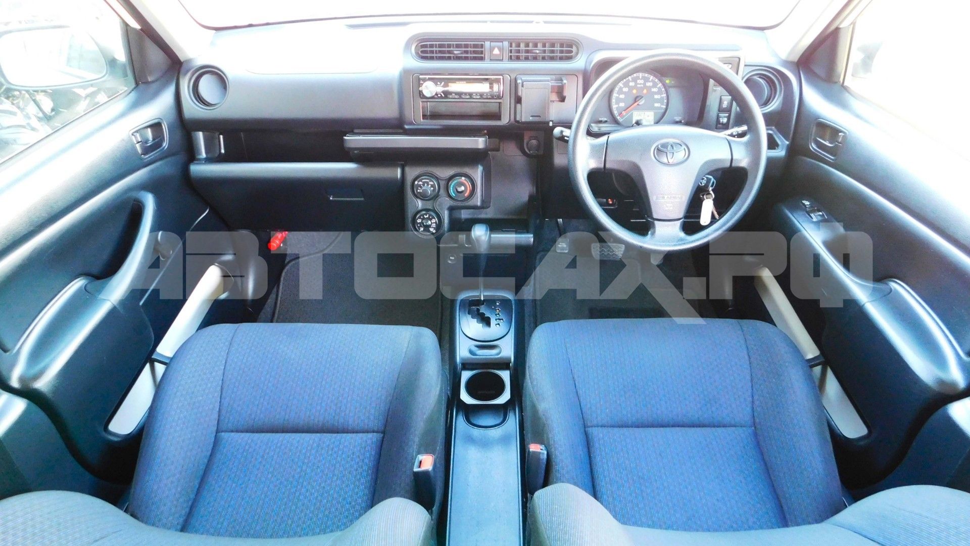 Toyota Probox 2025, Универсал — фото 13