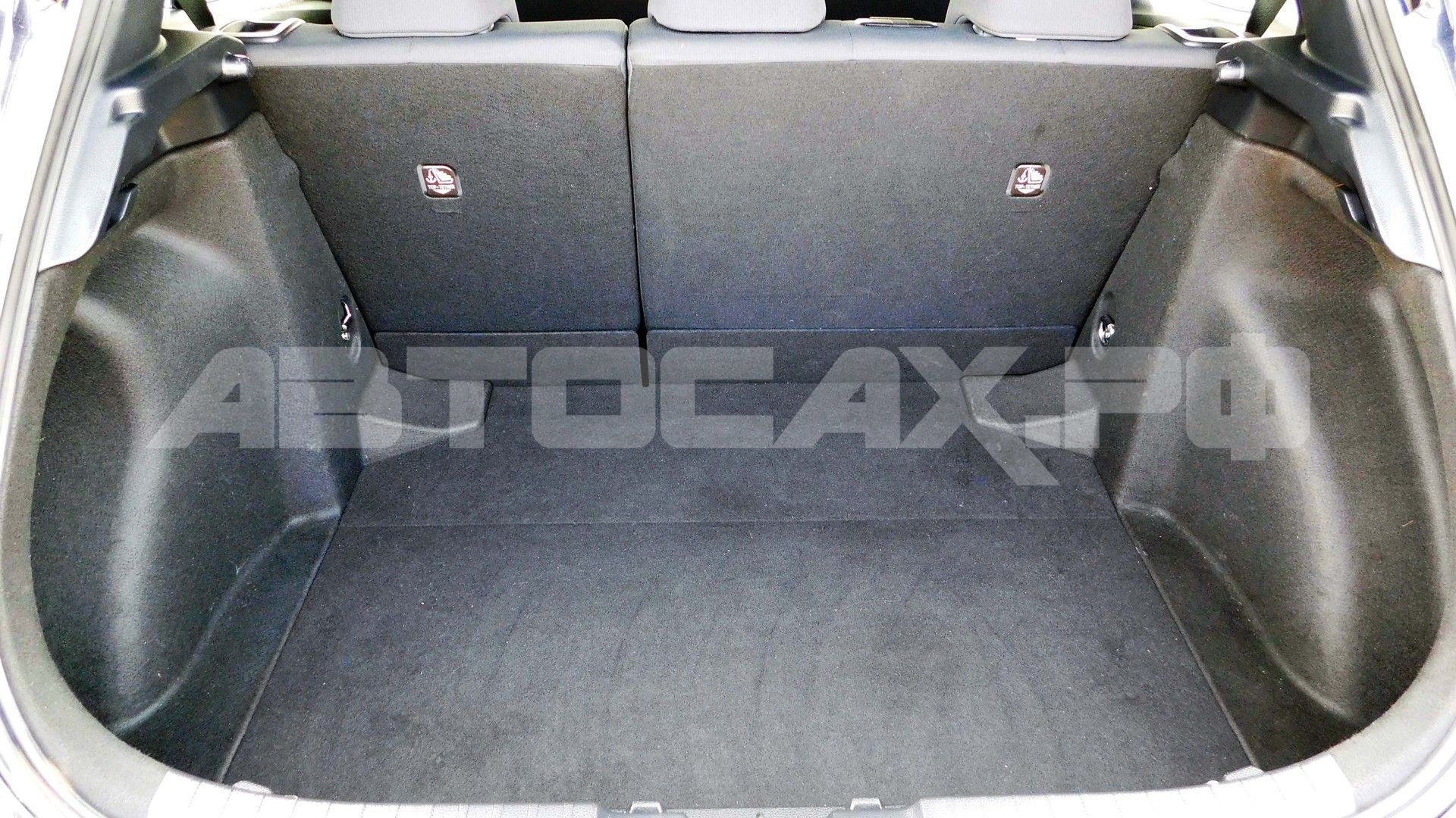 Toyota Corolla Sport 2022, Хэтчбек — фото 25