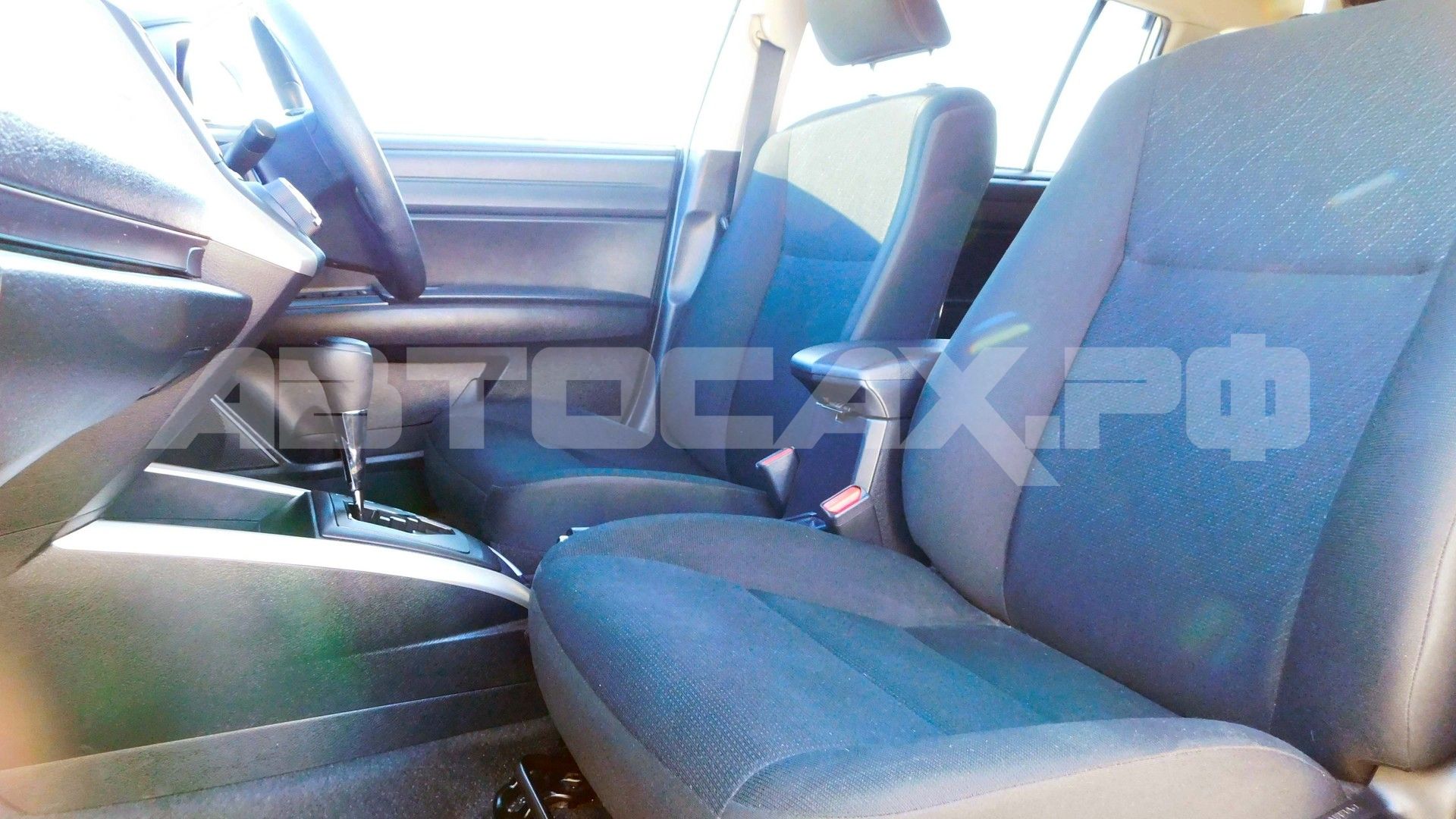 Toyota Corolla Fielder 2022, Универсал — фото 15