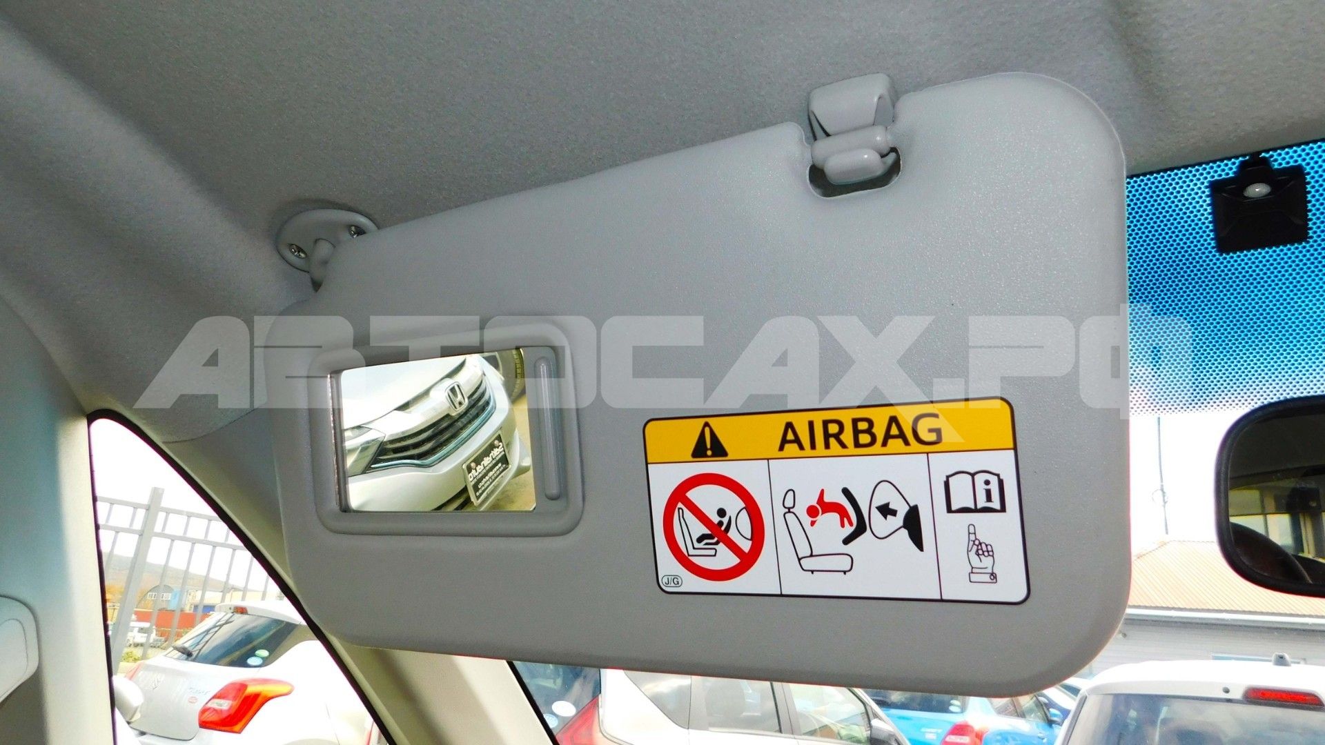 Toyota Porte 2020, Хэтчбек — фото 34