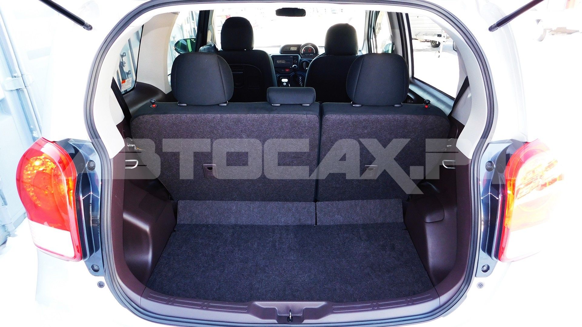 Toyota Porte 2016, Хэтчбек — фото 17