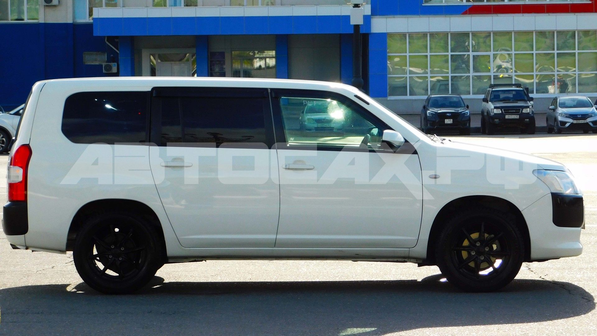 Toyota Probox 2024, Универсал — фото 13