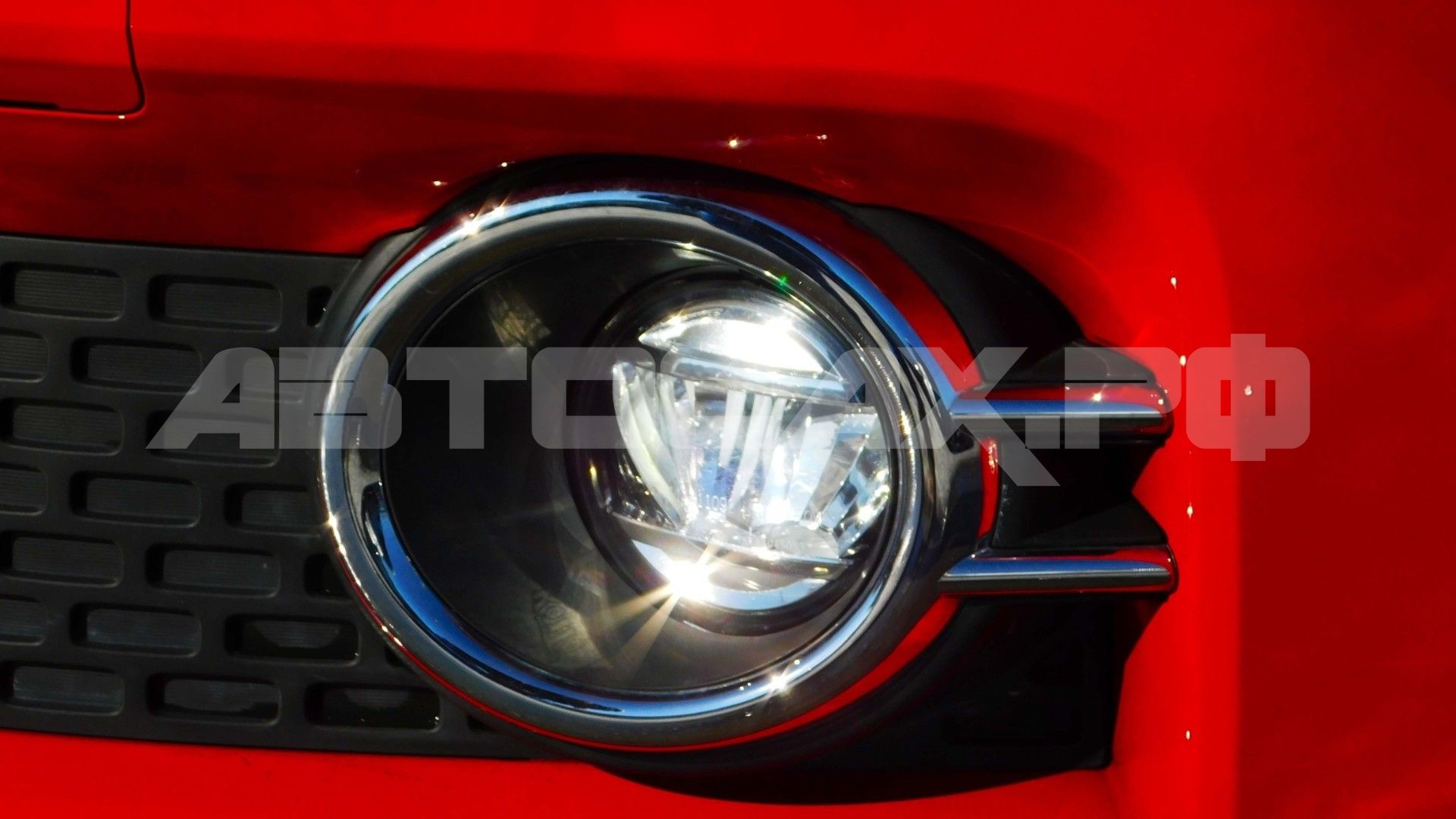 Suzuki Ignis 2018, Кроссовер — фото 34