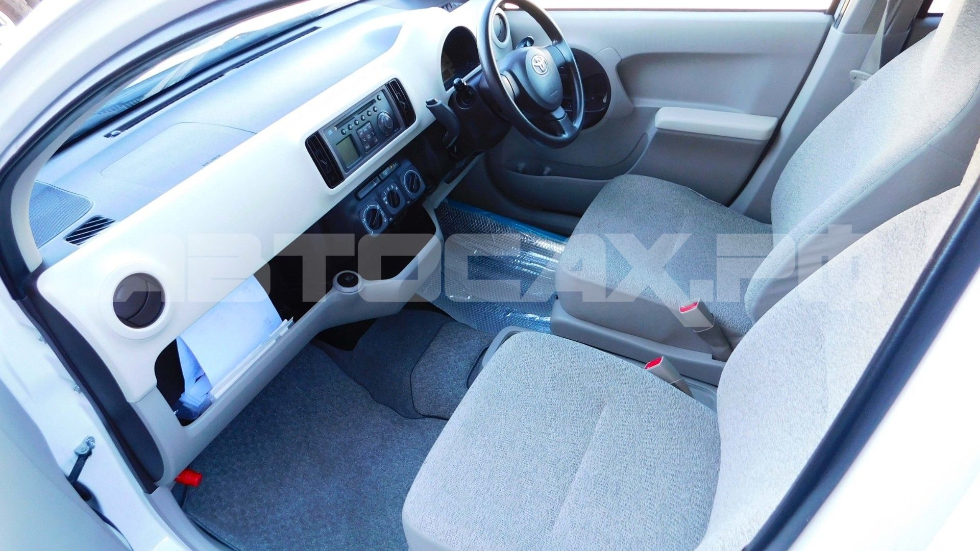 Toyota Passo 2015, Хэтчбек — фото 14