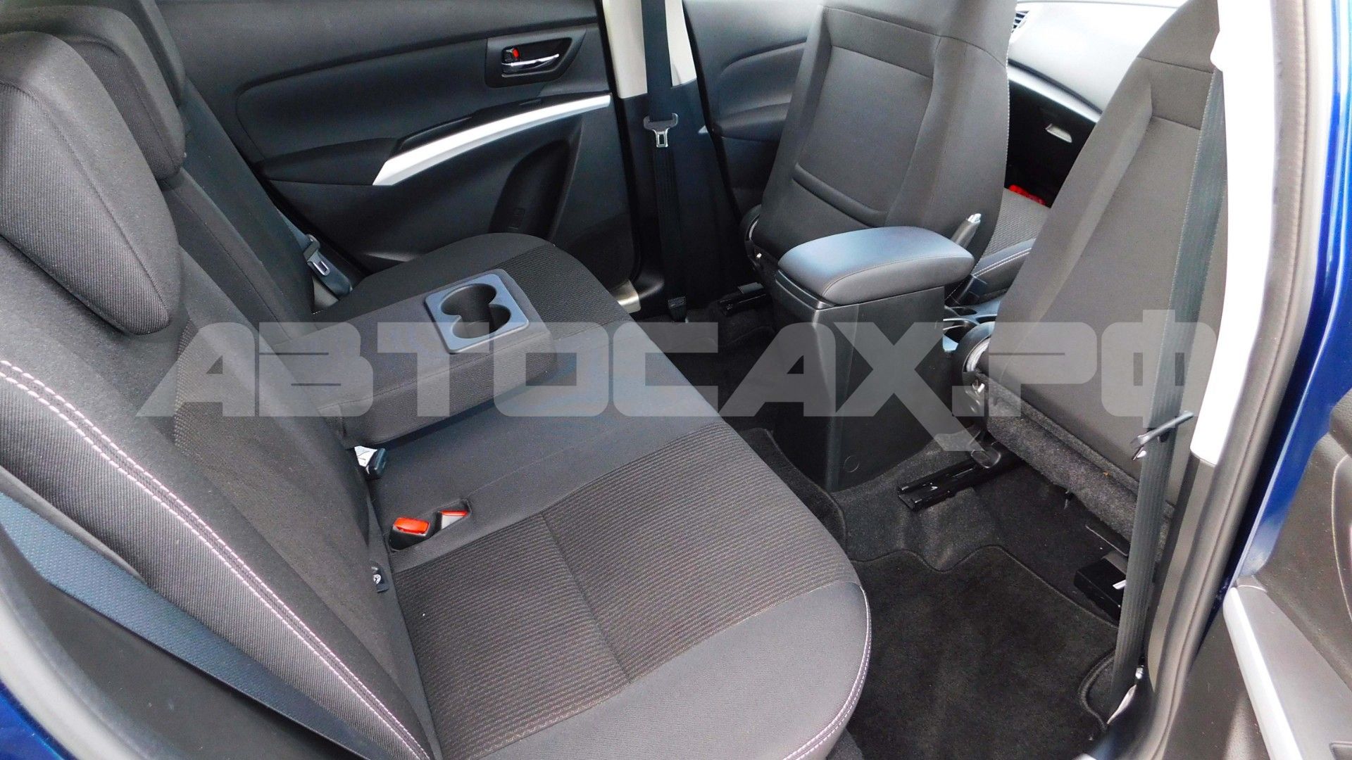 Suzuki SX-4 Cross 2020, Кроссовер — фото 17