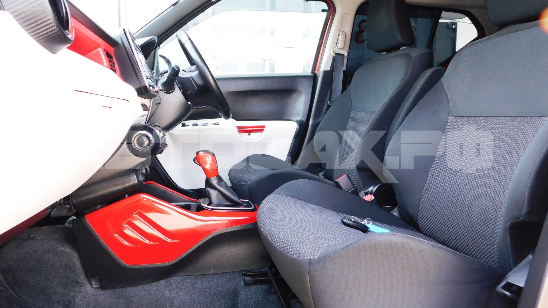 Suzuki Ignis 2019, Кроссовер — фото 23