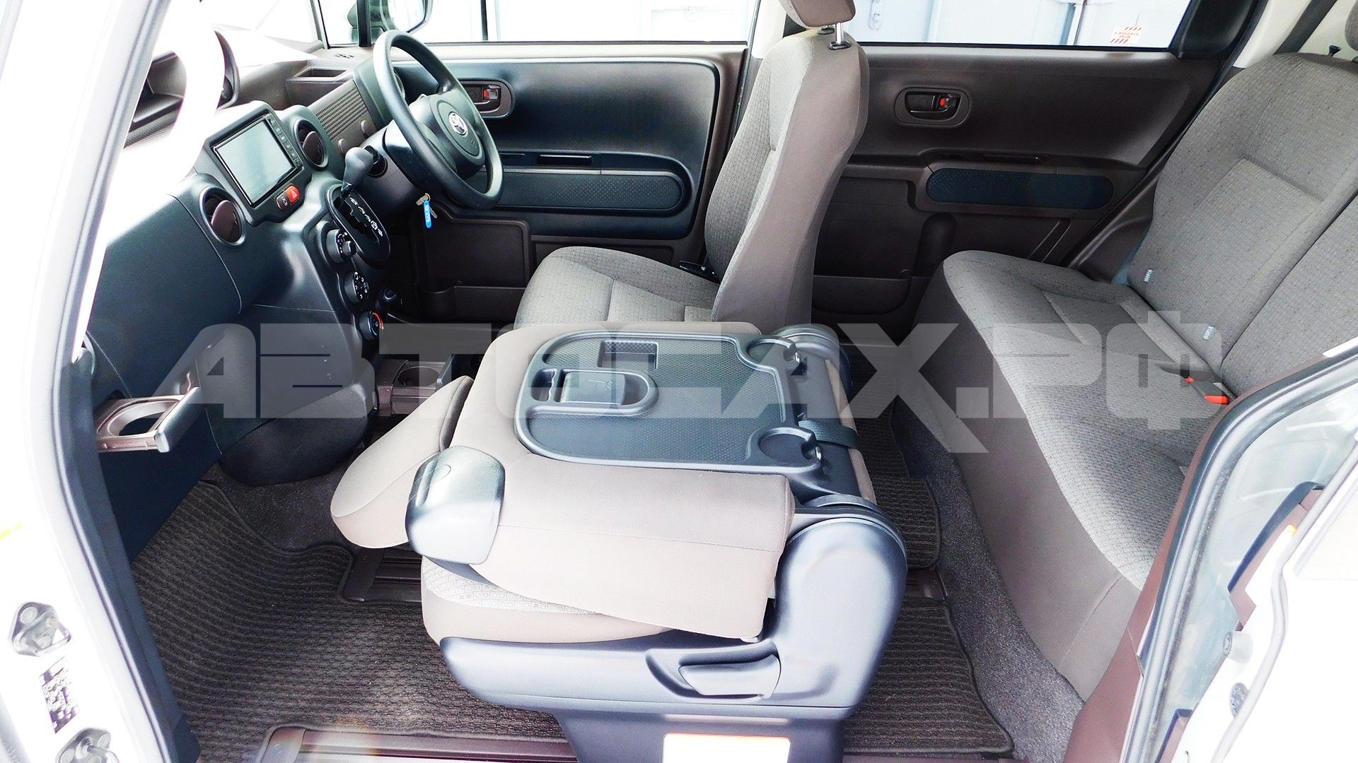 Toyota Spade 2020, Хэтчбек — фото 14