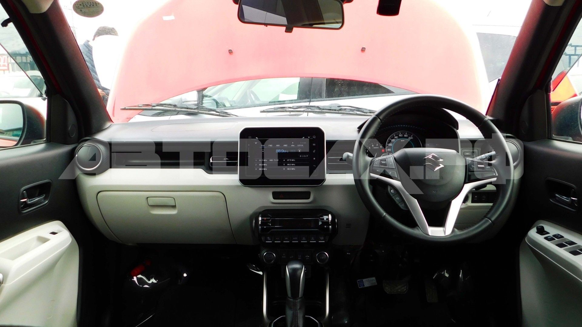 Suzuki Ignis 2018, Кроссовер — фото 12