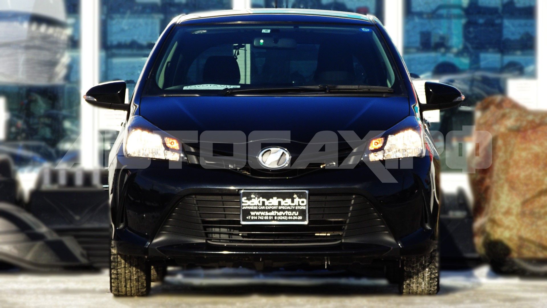 Toyota Vitz 2018, Хэтчбек — фото 5