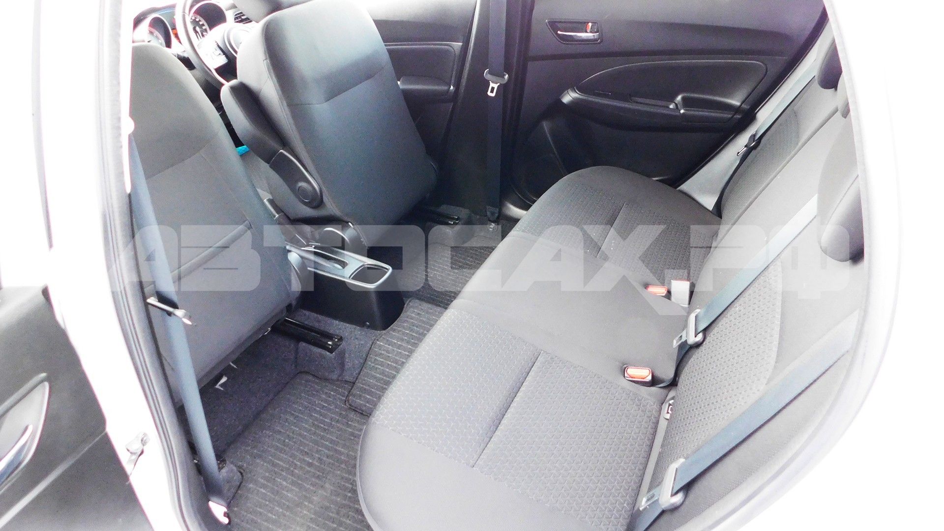 Suzuki Swift 2022, Хэтчбек — фото 14
