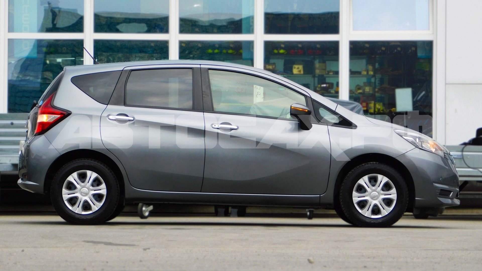 Nissan Note 2020, Хэтчбек — фото 7