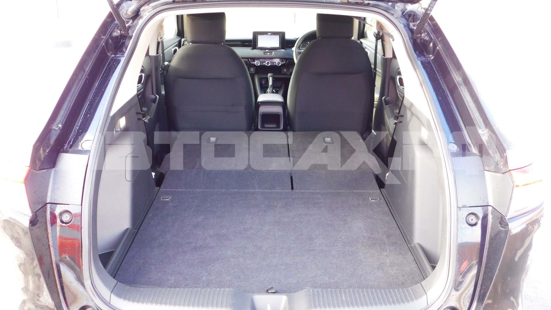 Honda Vezel 2026, Кроссовер — фото 18