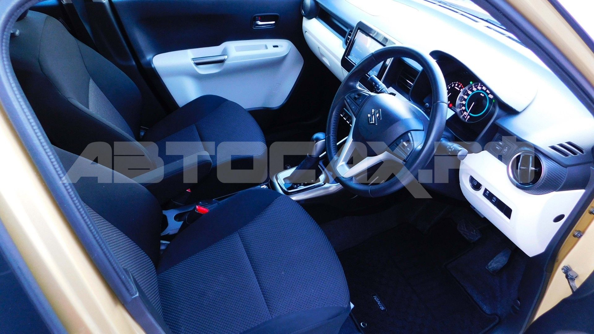 Suzuki Ignis 2019, Кроссовер — фото 9