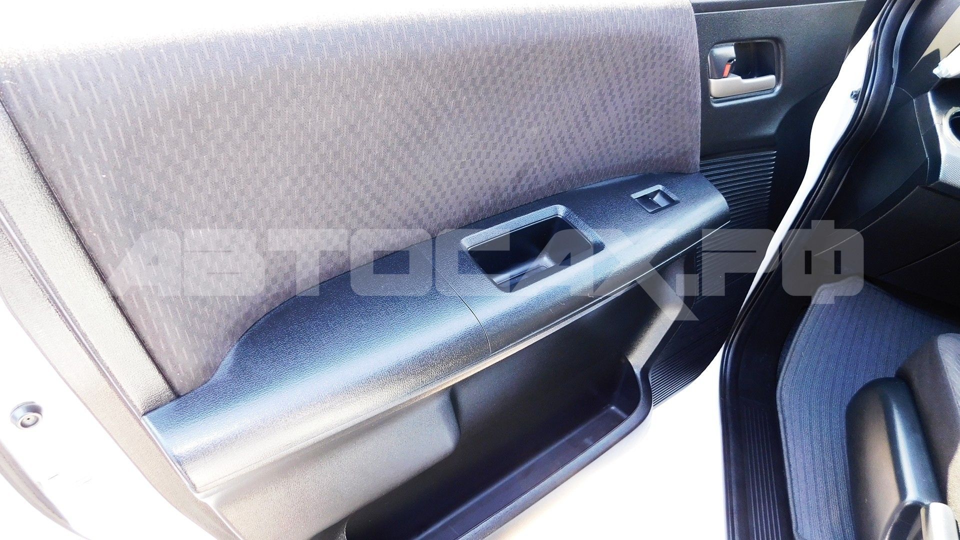 Honda Freed 2016, Минивэн — фото 30