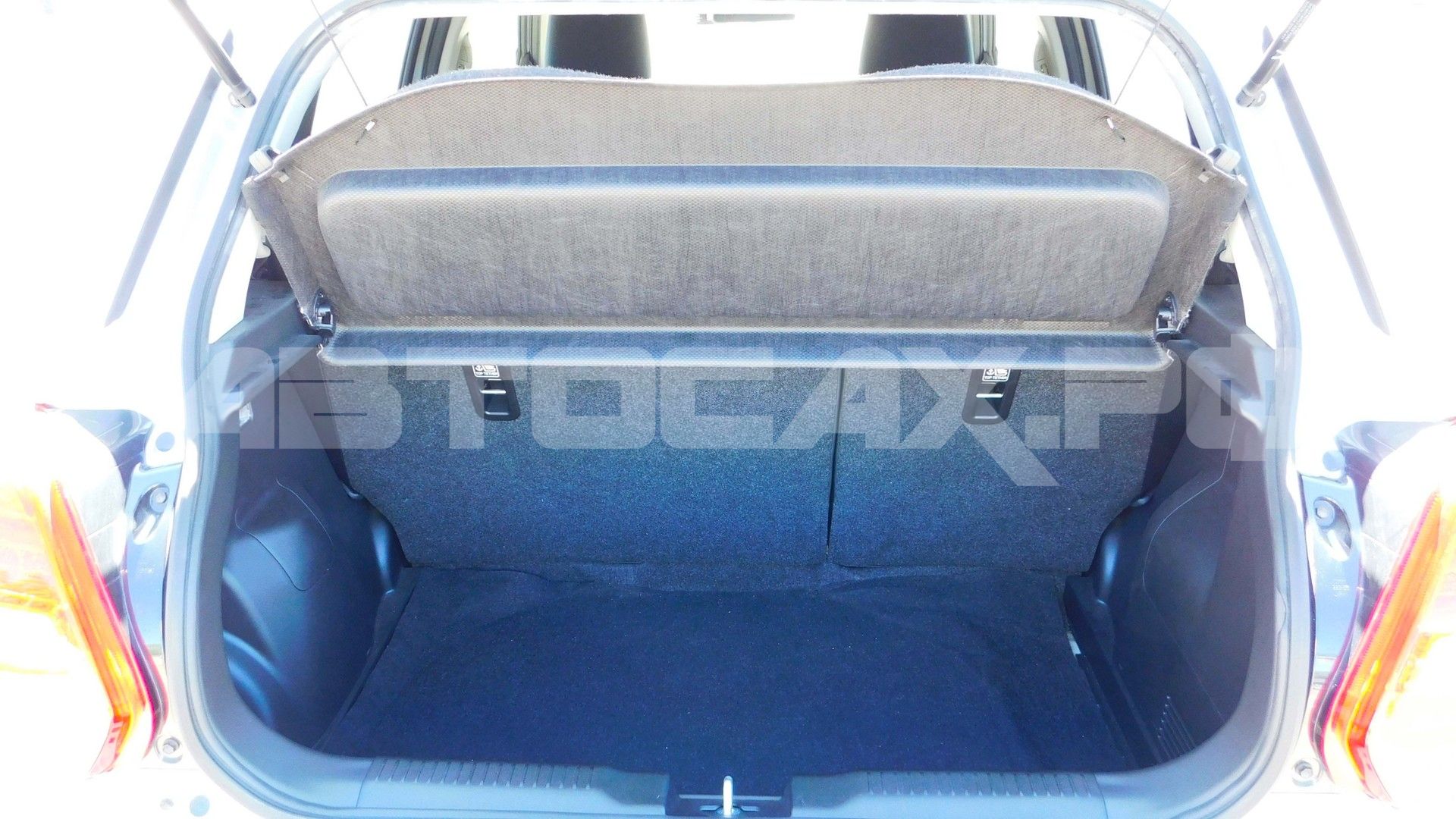 Suzuki Swift 2022, Хэтчбек — фото 32