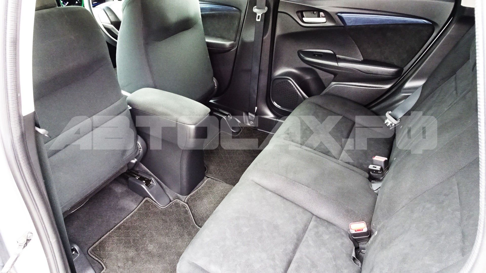 Honda Shuttle 2017, Универсал — фото 11