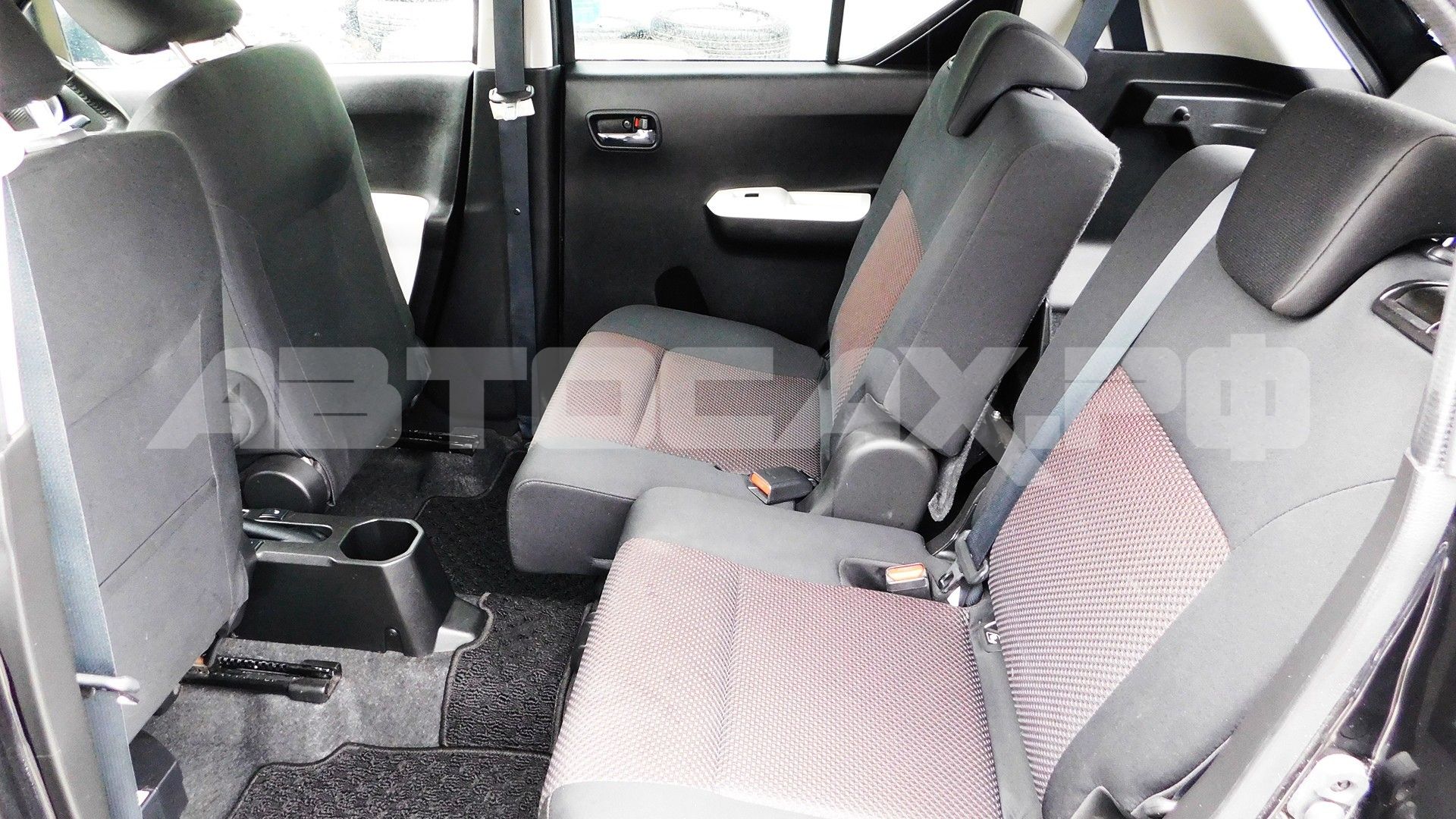 Suzuki Ignis — фото 17