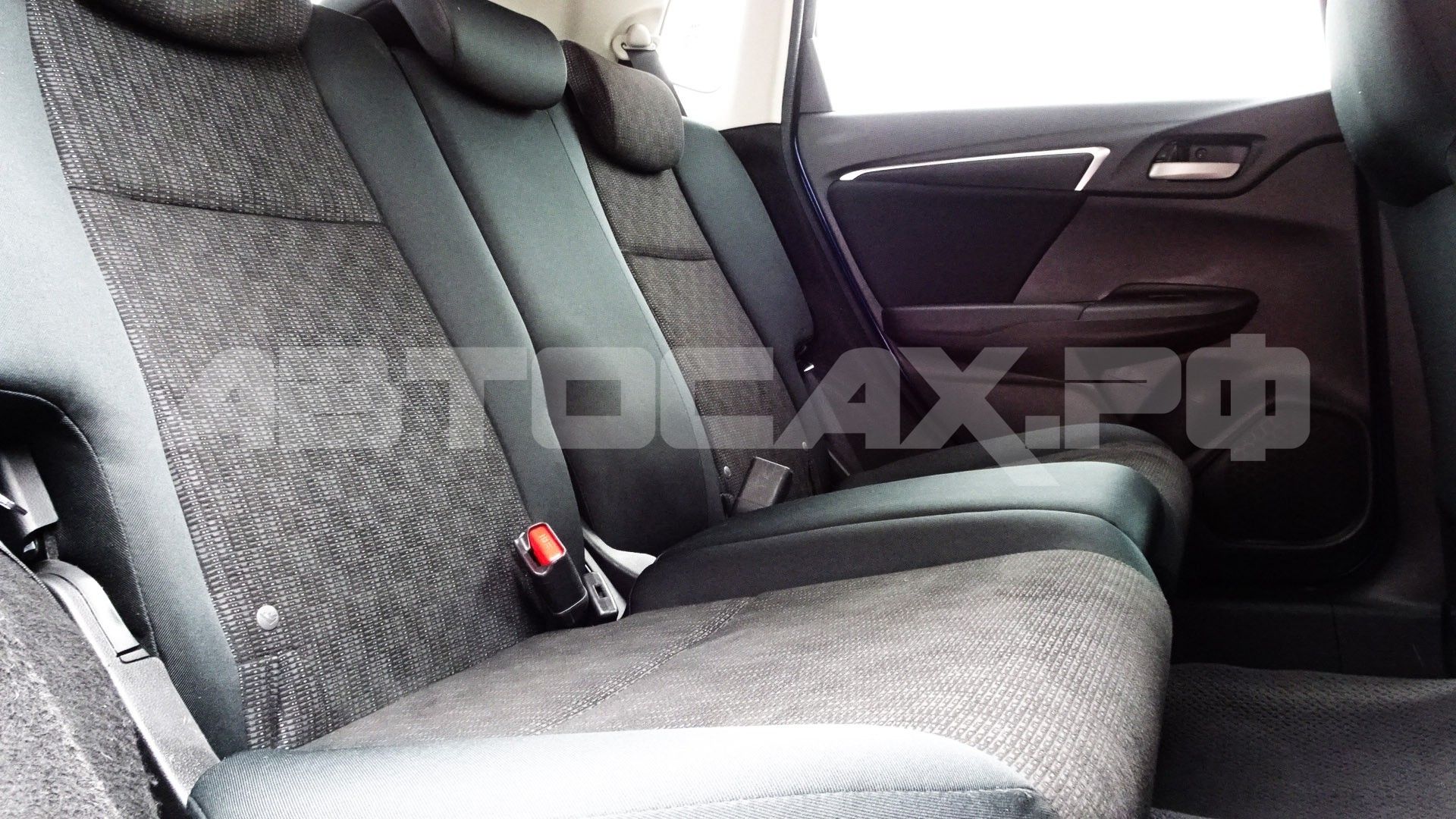 Honda Fit 2017, Хэтчбек — фото 21