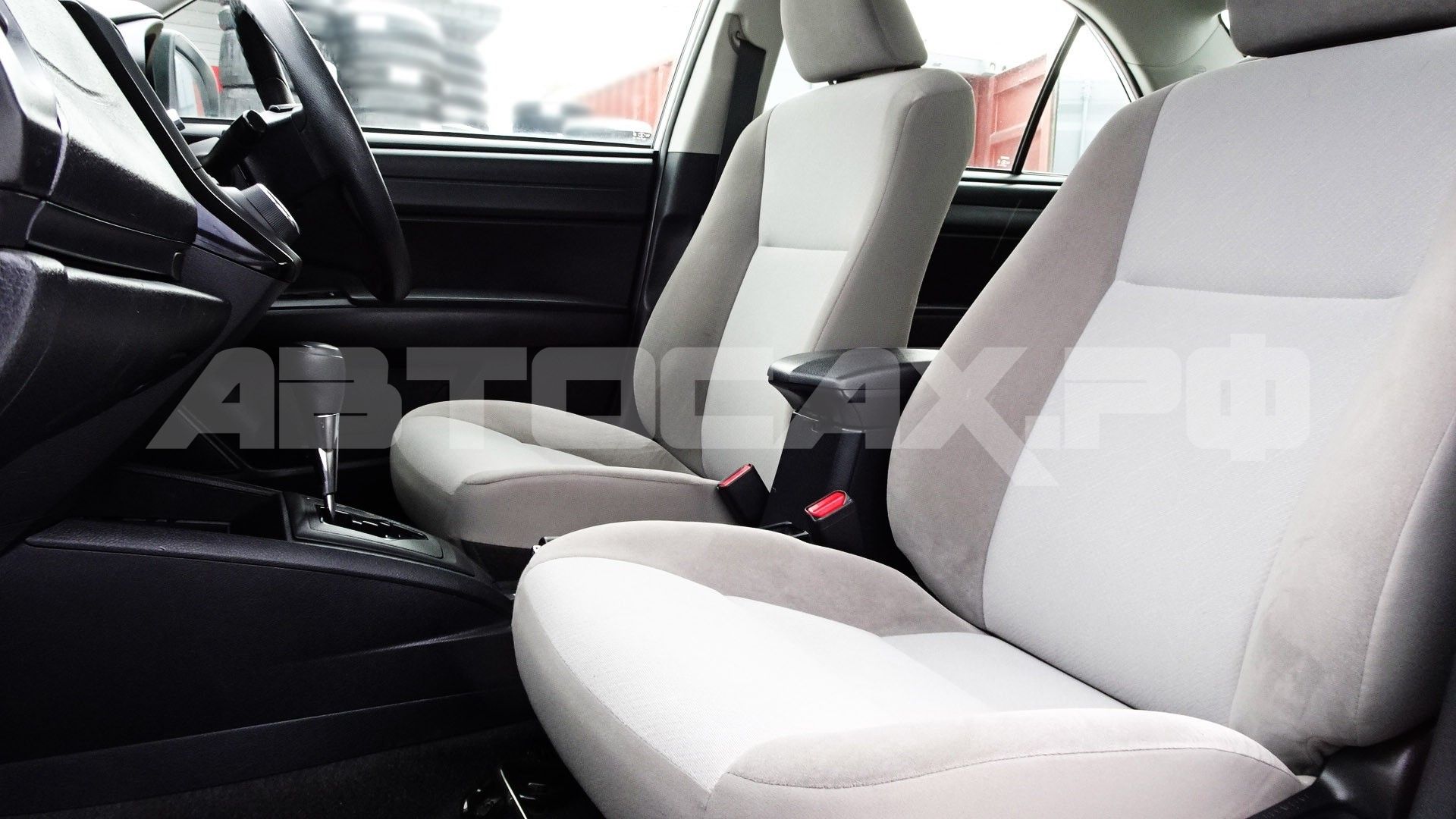 Toyota Corolla Axio 2017, Седан — фото 10