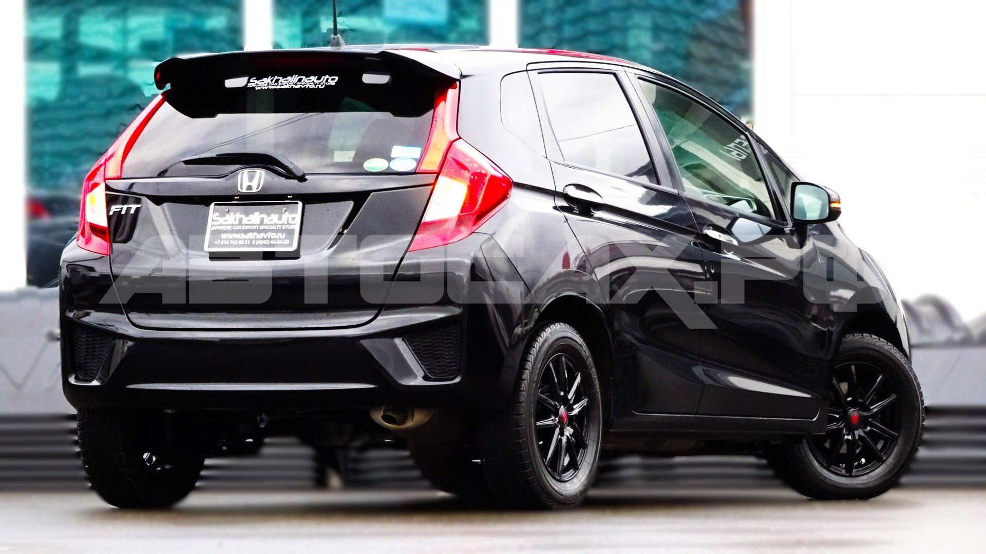 Honda Fit 2017, Хэтчбек — фото 3