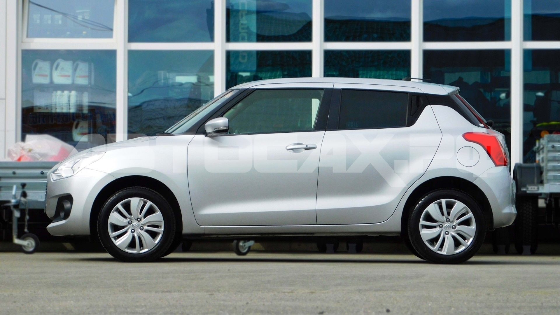Suzuki Swift 2022, Хэтчбек — фото 5