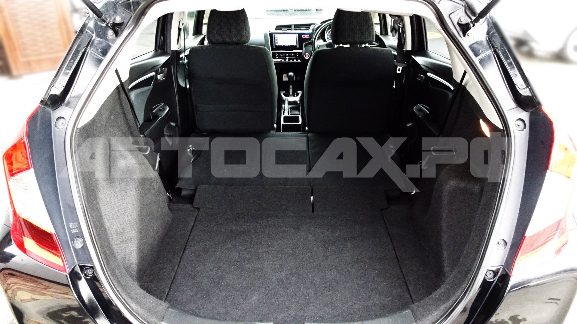 Honda Fit 2017, Хэтчбек — фото 23