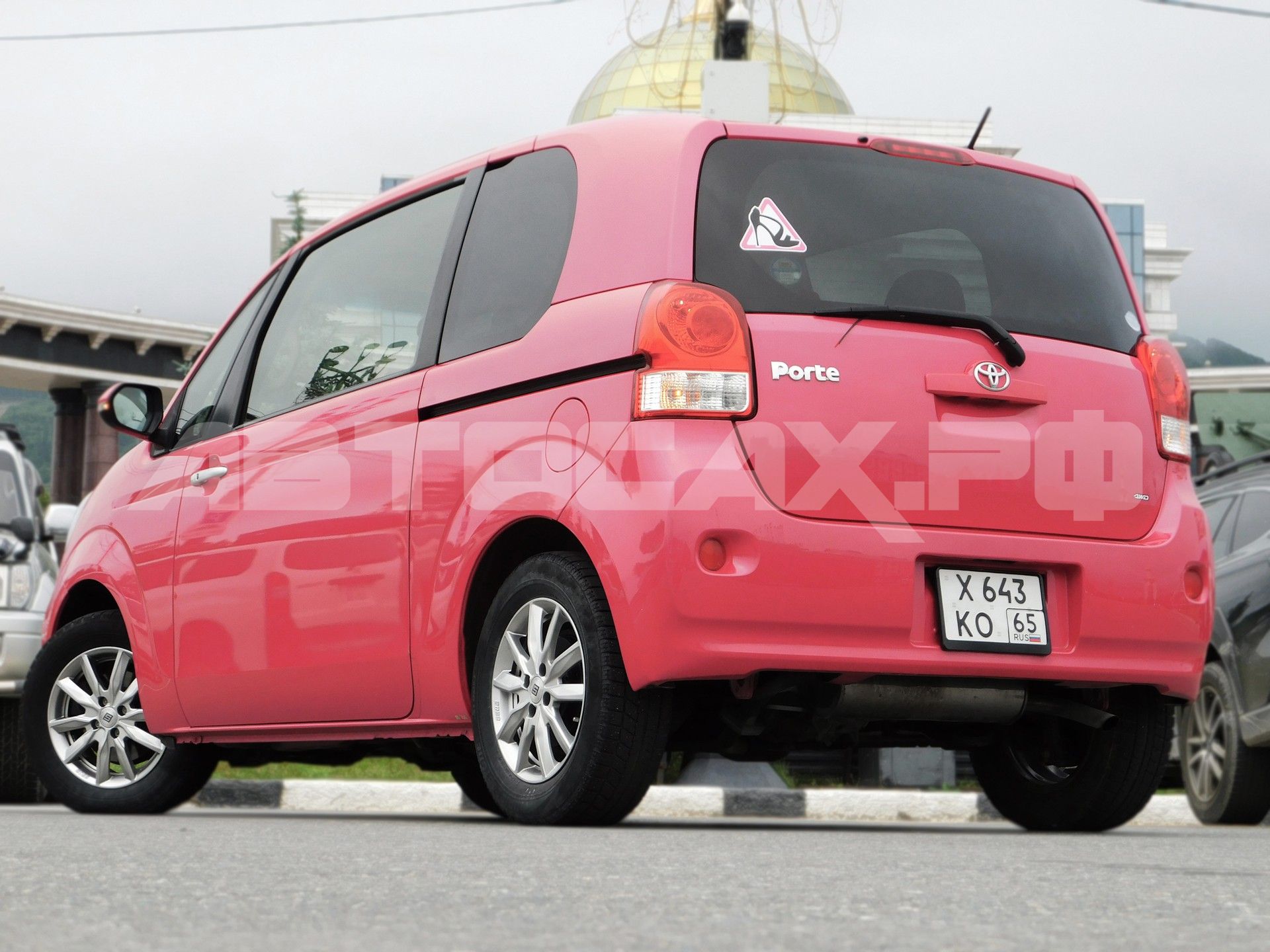 Toyota Porte 2015, Хэтчбек — фото 2