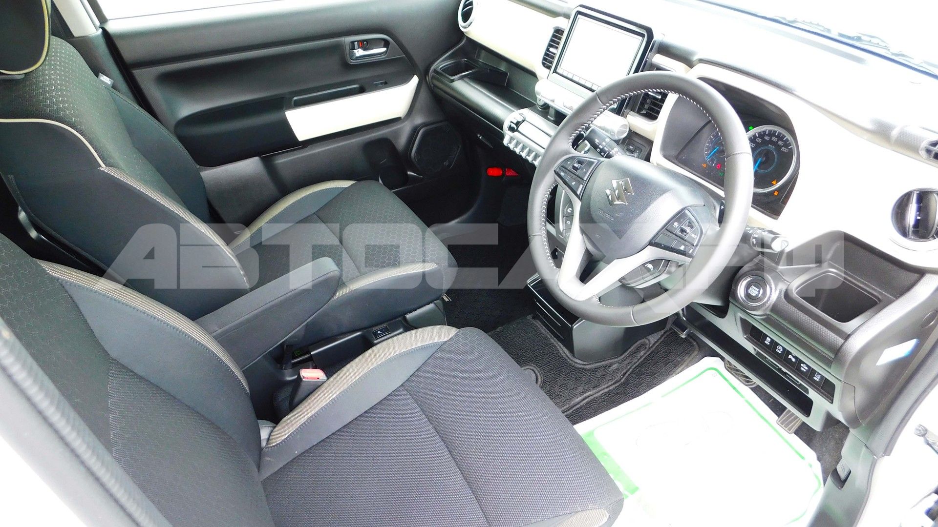 Suzuki X-BEE 2024, Кроссовер — фото 17