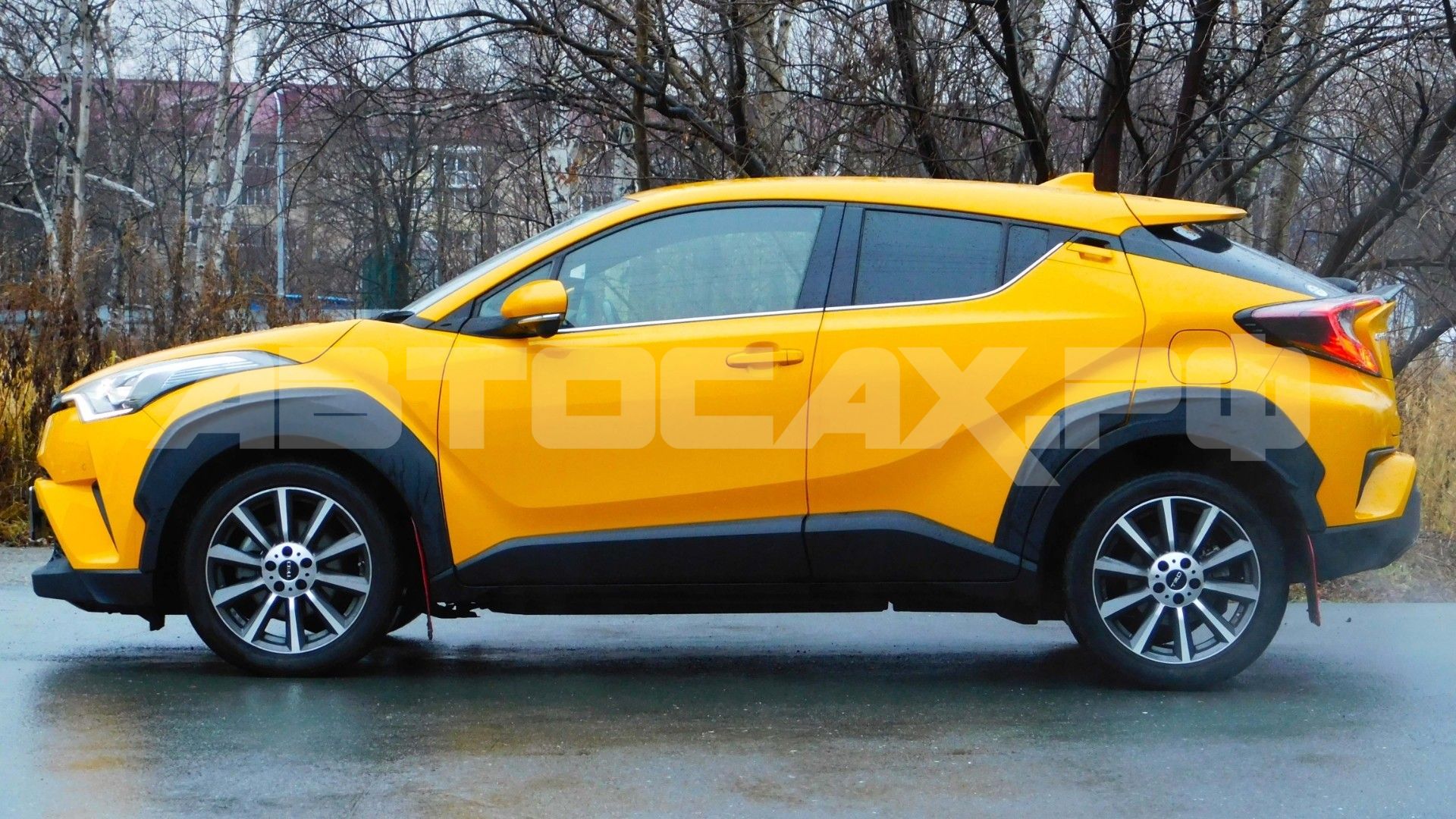 Toyota C-HR — фото 7