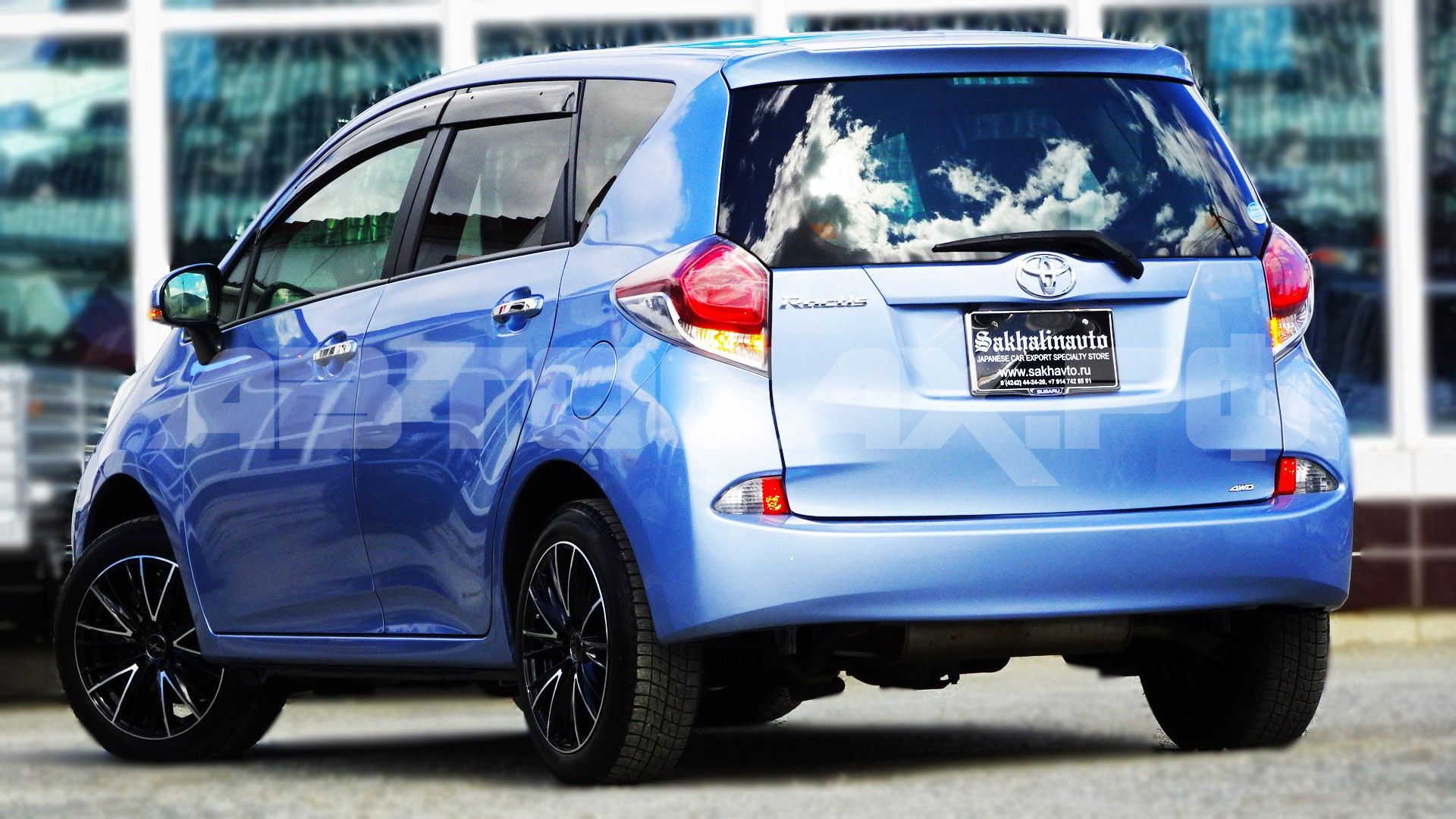 Toyota Ractis 2016, Хэтчбек — фото 2
