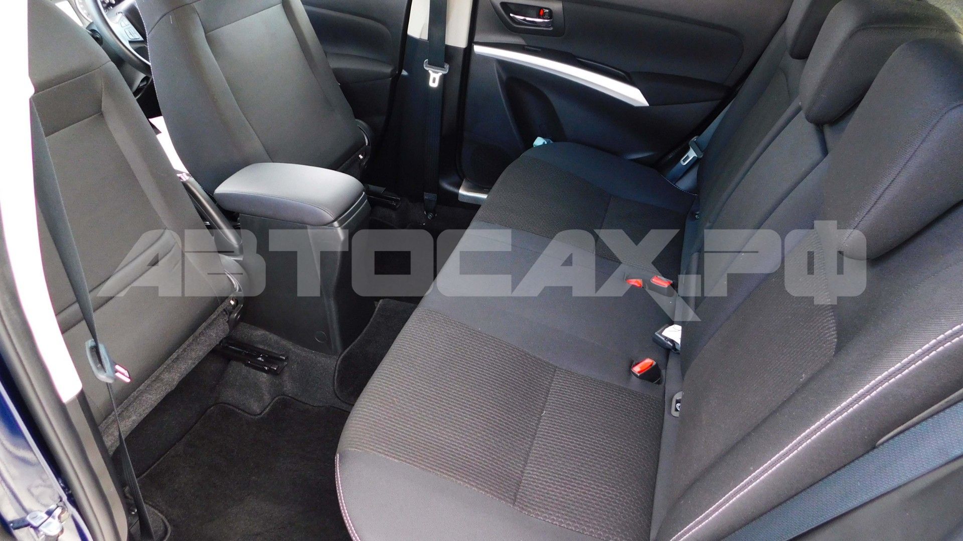 Suzuki SX-4 Cross 2020, Кроссовер — фото 15