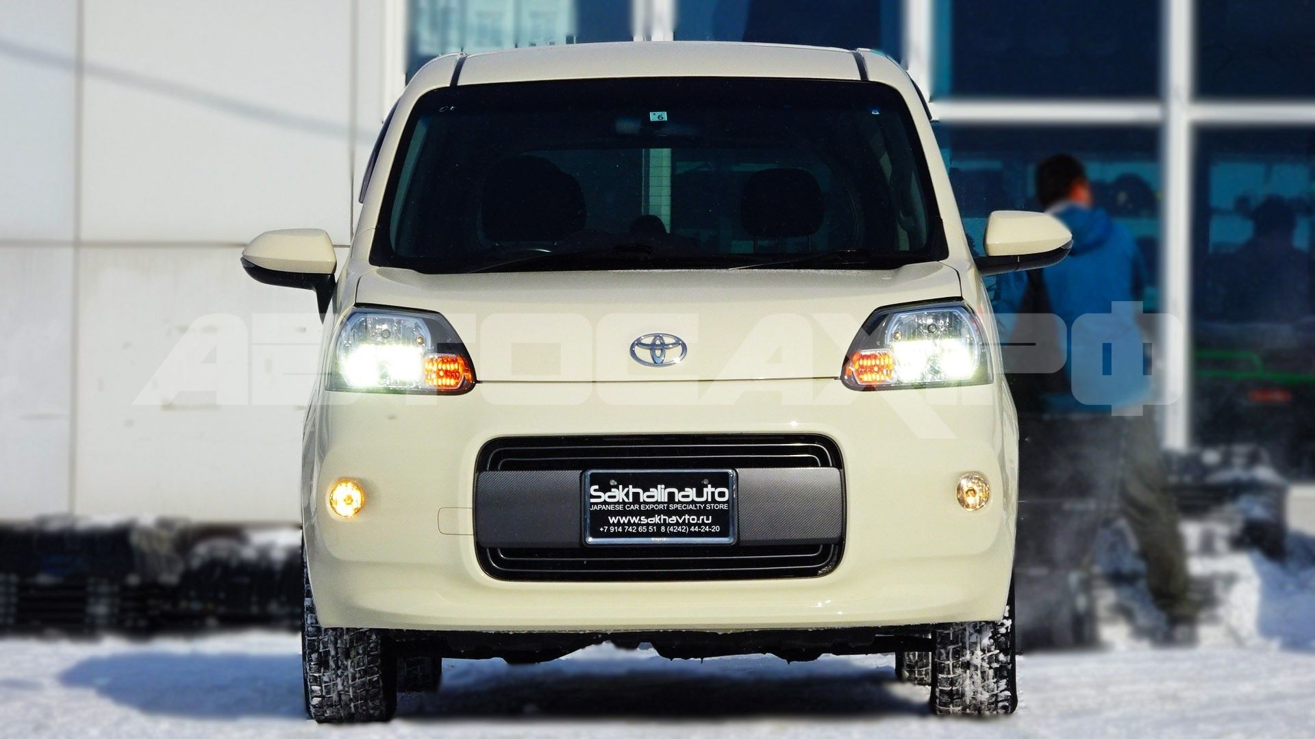 Toyota Porte 2017, Хэтчбек — фото 3