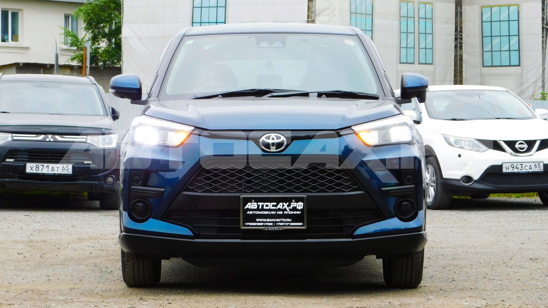Toyota Raize 2022, Кроссовер — фото 4