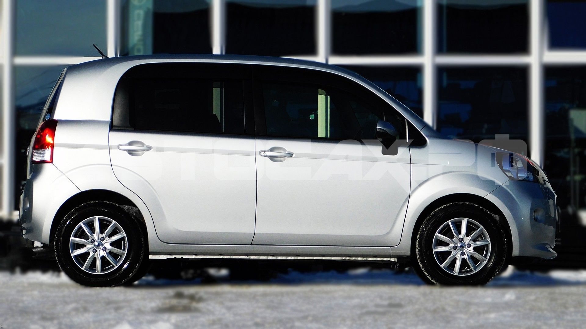 Toyota Porte 2016, Хэтчбек — фото 7