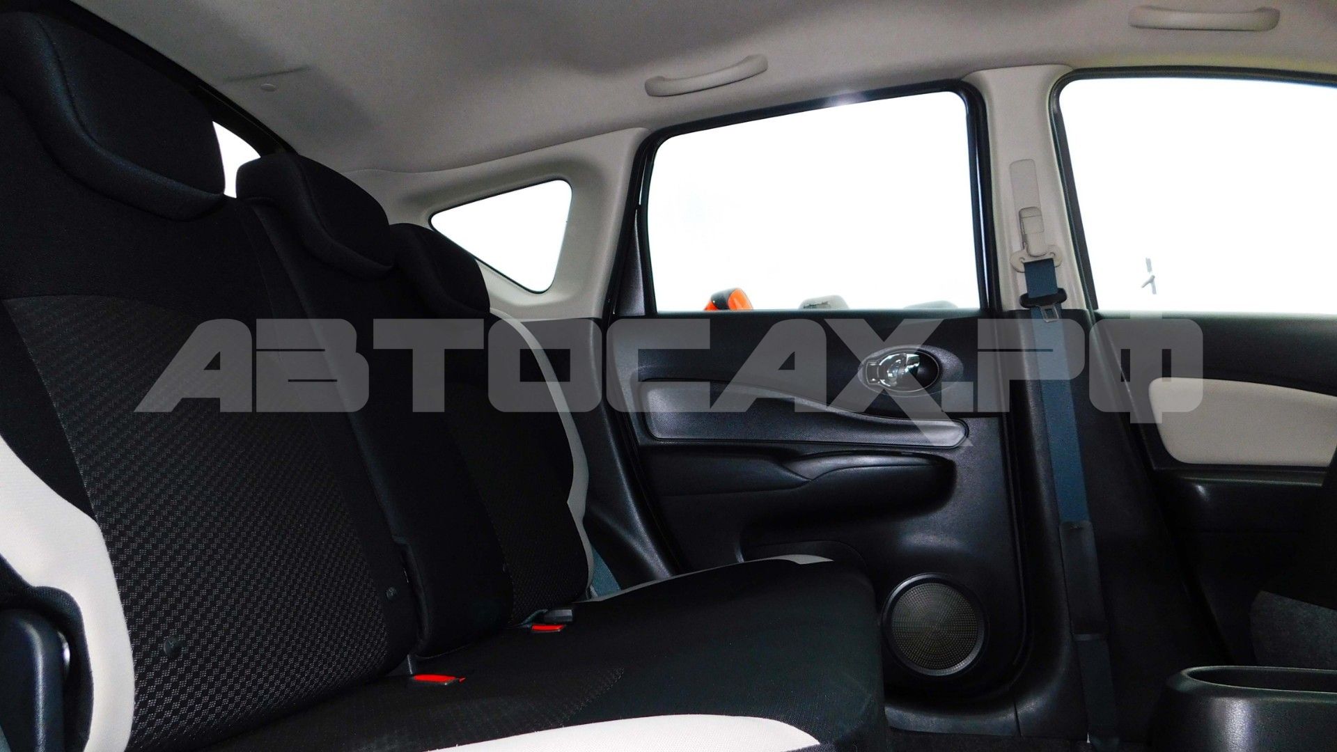 Nissan Note 2020, Хэтчбек — фото 16