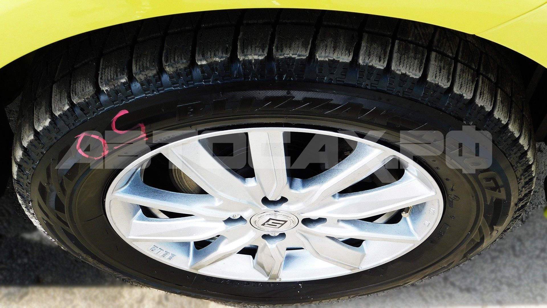 Toyota Spade 2014, Хэтчбек — фото 24