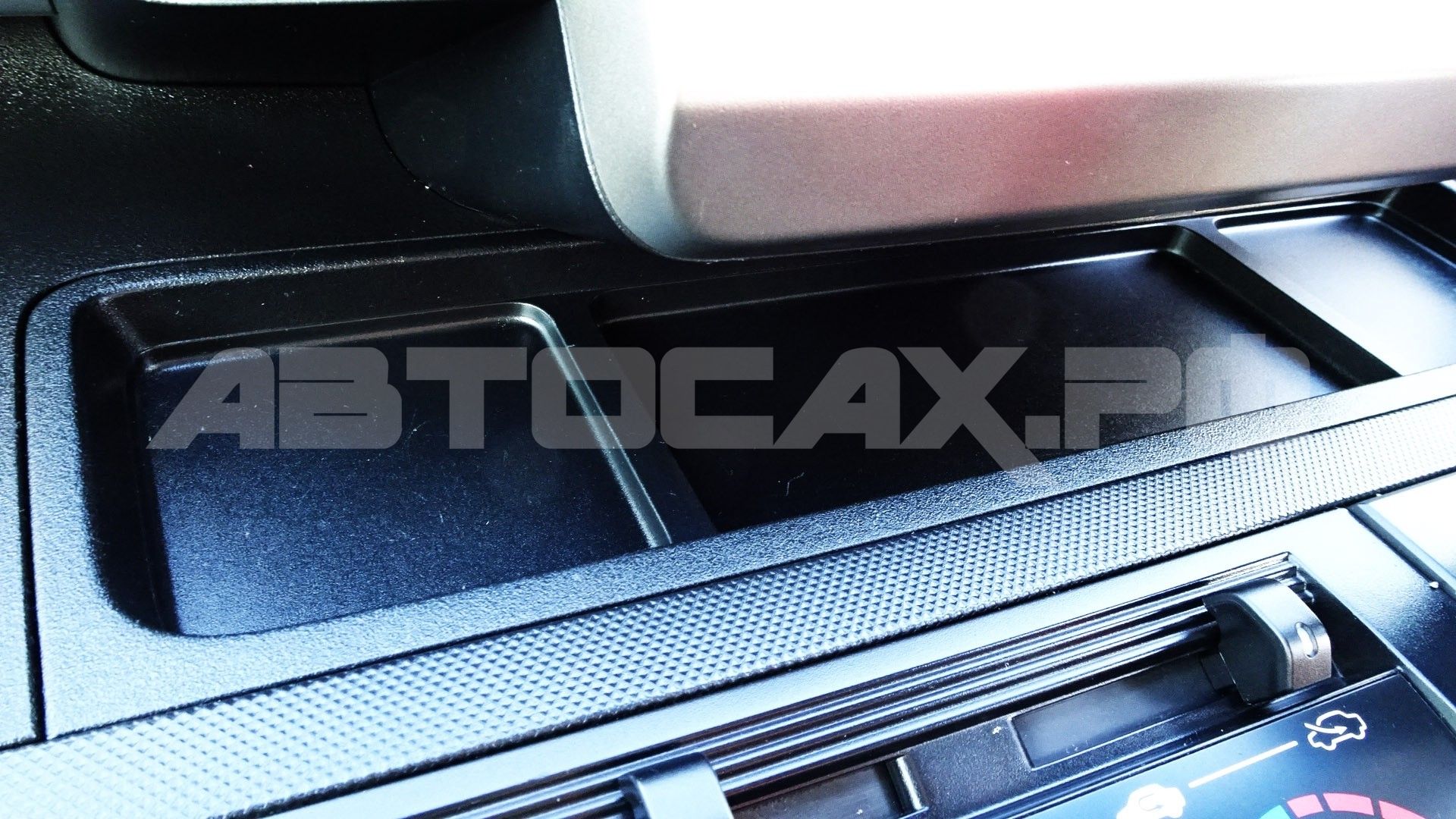 Honda Freed Spike 2015, Минивэн — фото 32
