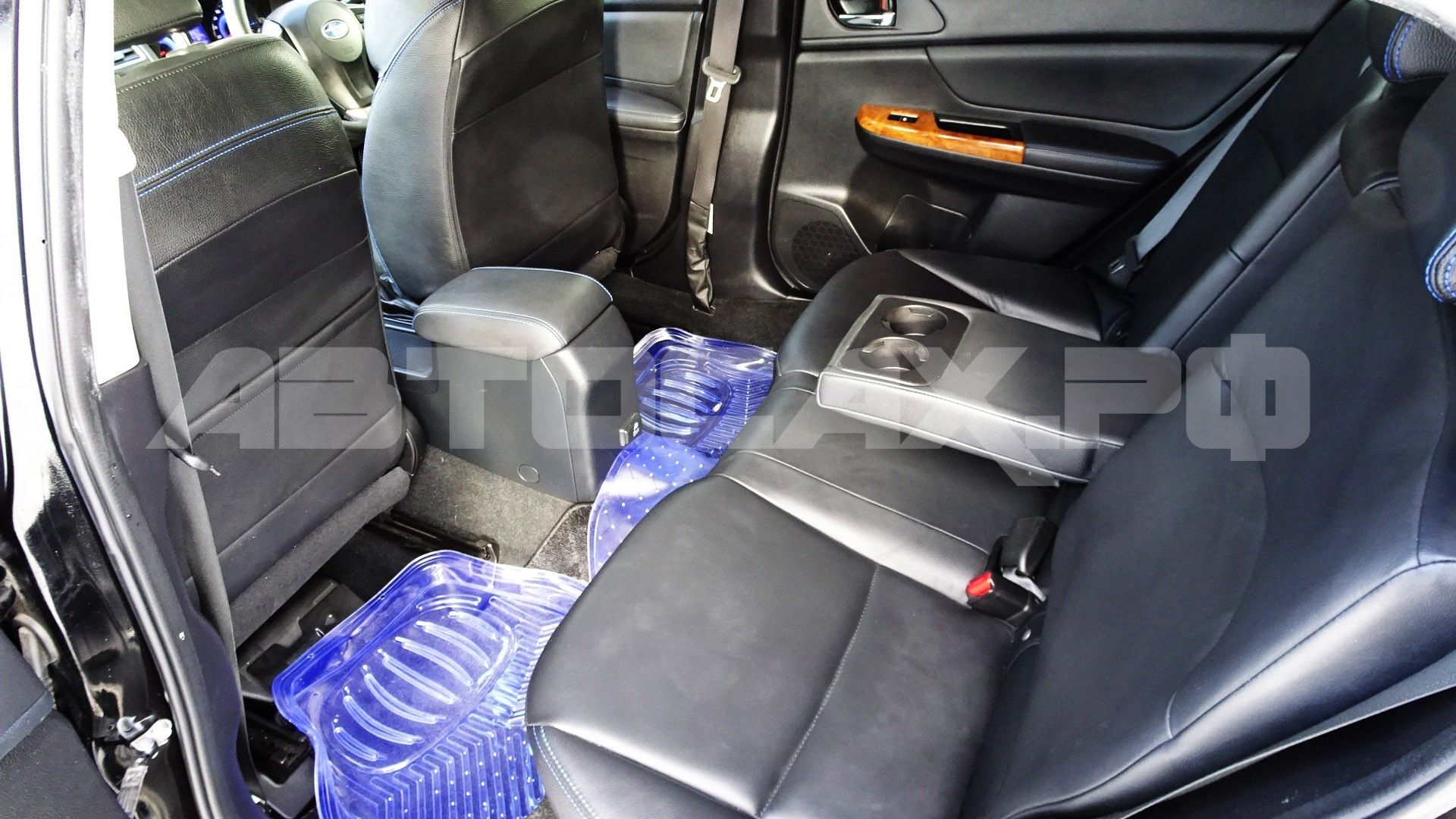 Subaru Impreza Sport 2016, Хэтчбек — фото 9