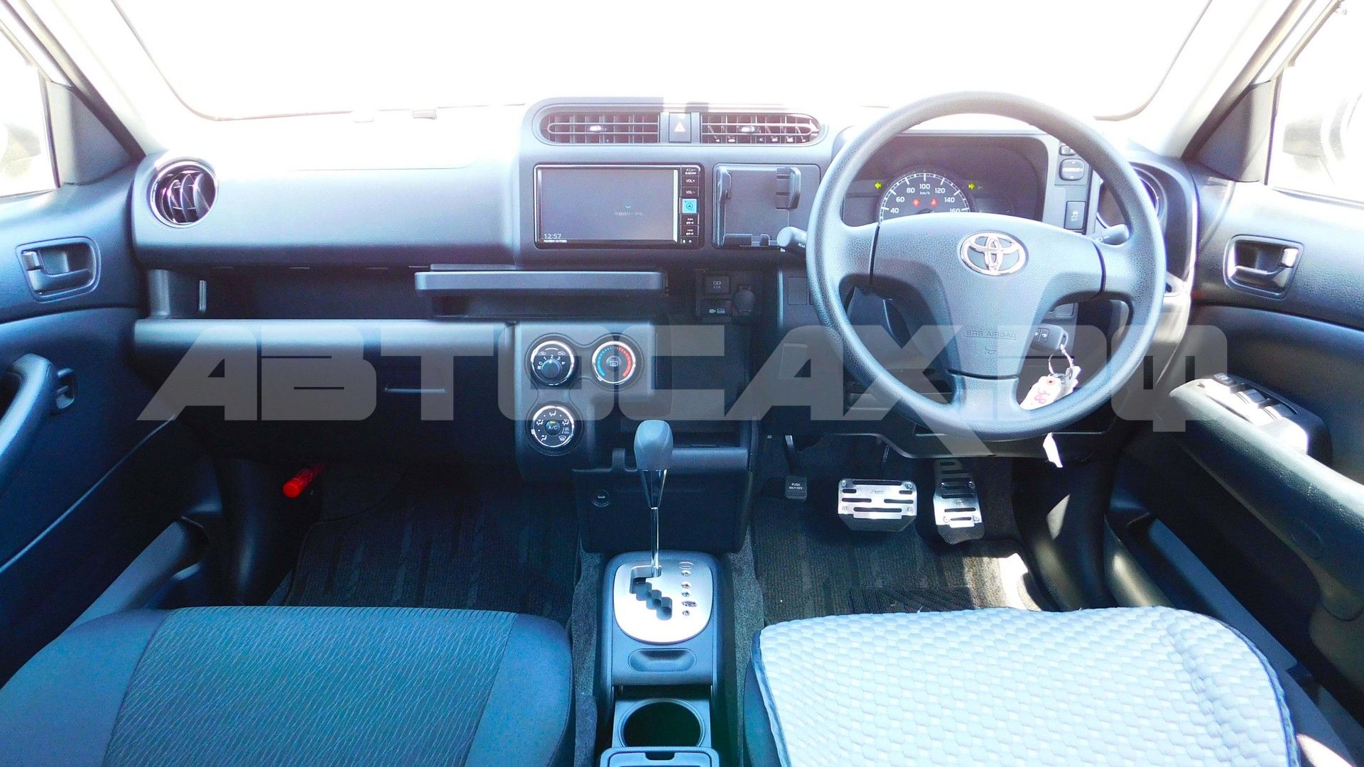 Toyota Probox 2025, Универсал — фото 38