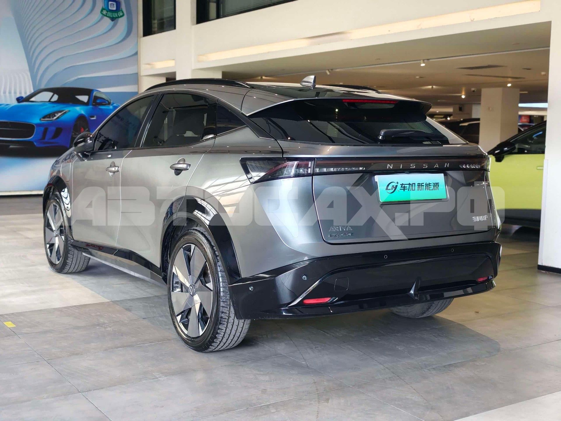 Nissan ARIYA 2022 2023, Седан — фото 6