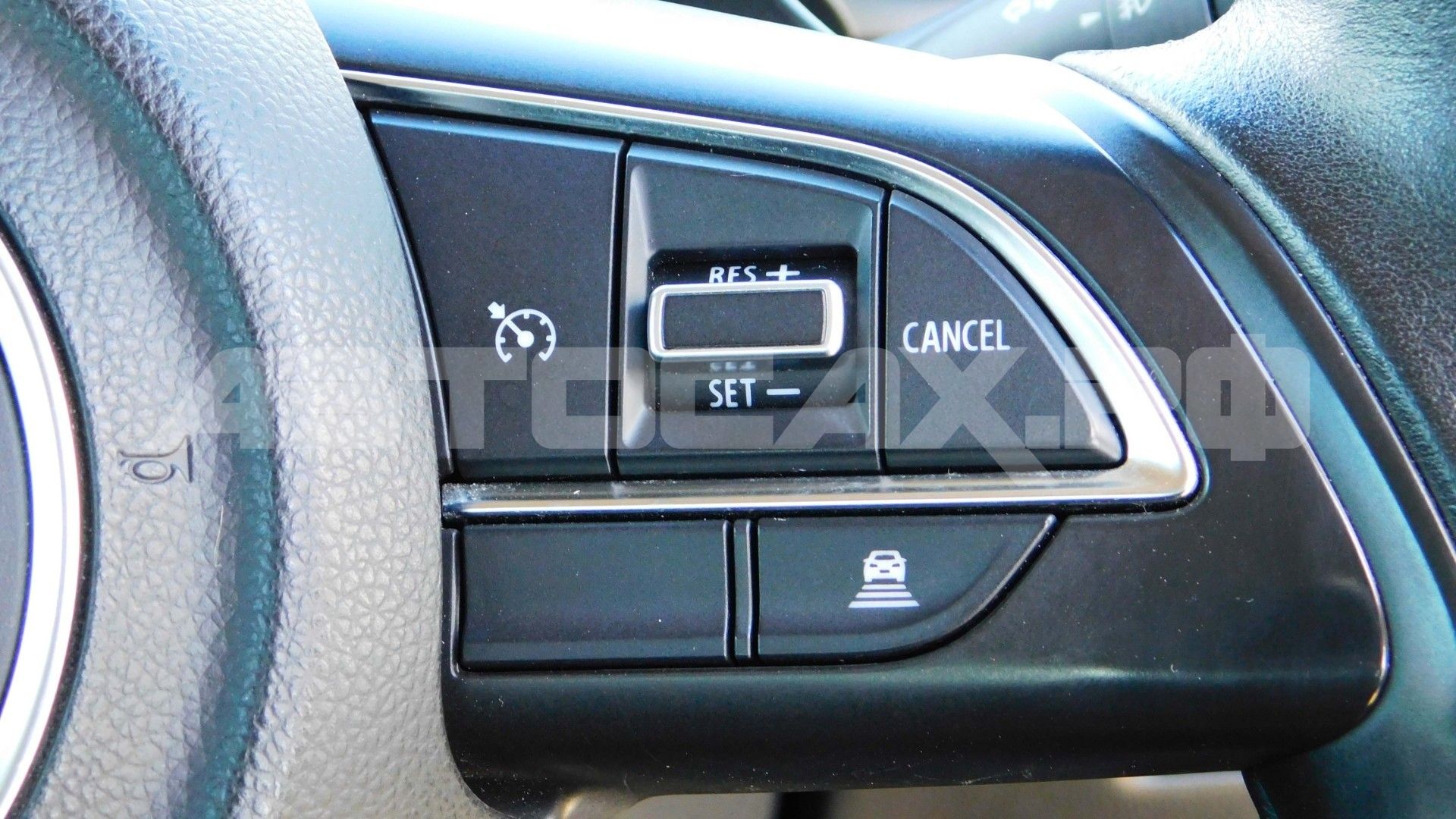 Suzuki Swift 2023, Хэтчбек — фото 32