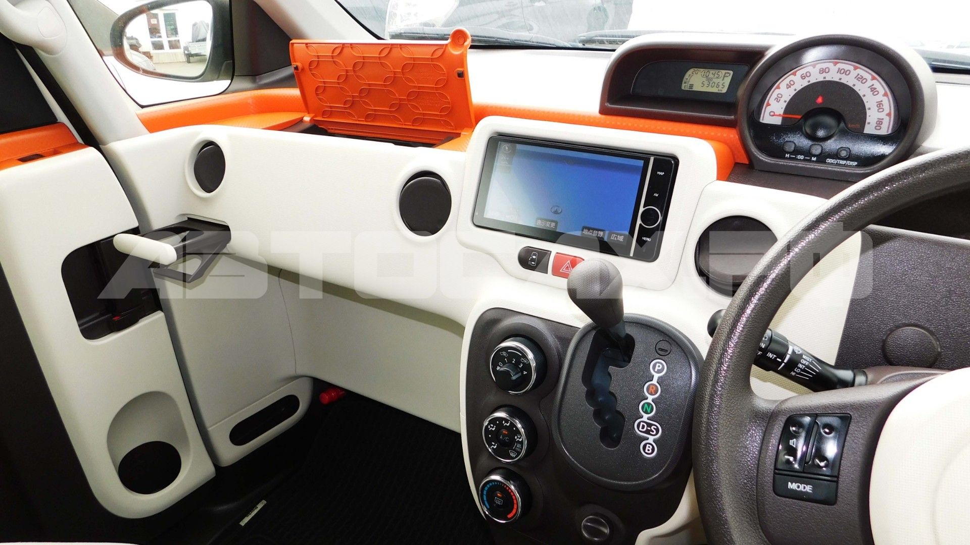 Toyota Porte 2016, Хэтчбек — фото 30