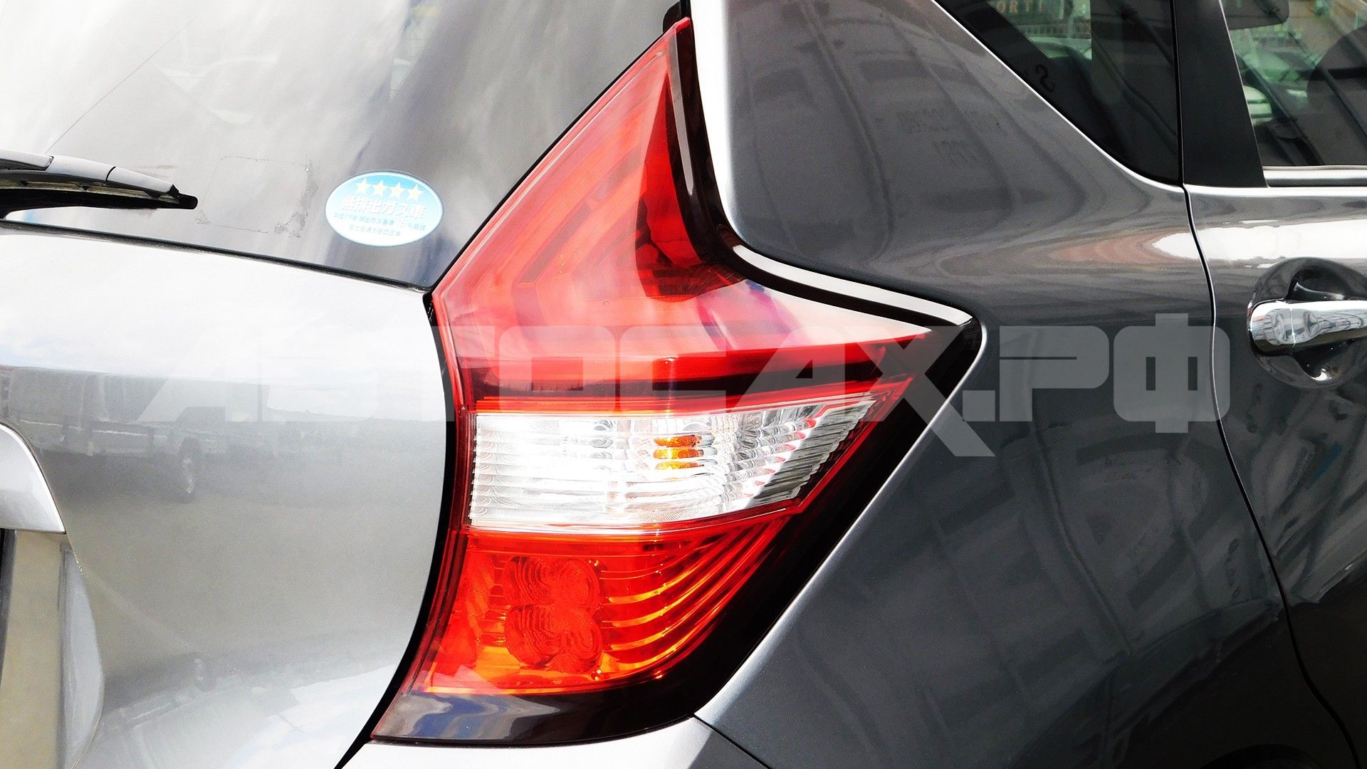 Nissan Note 2018, Хэтчбек — фото 37