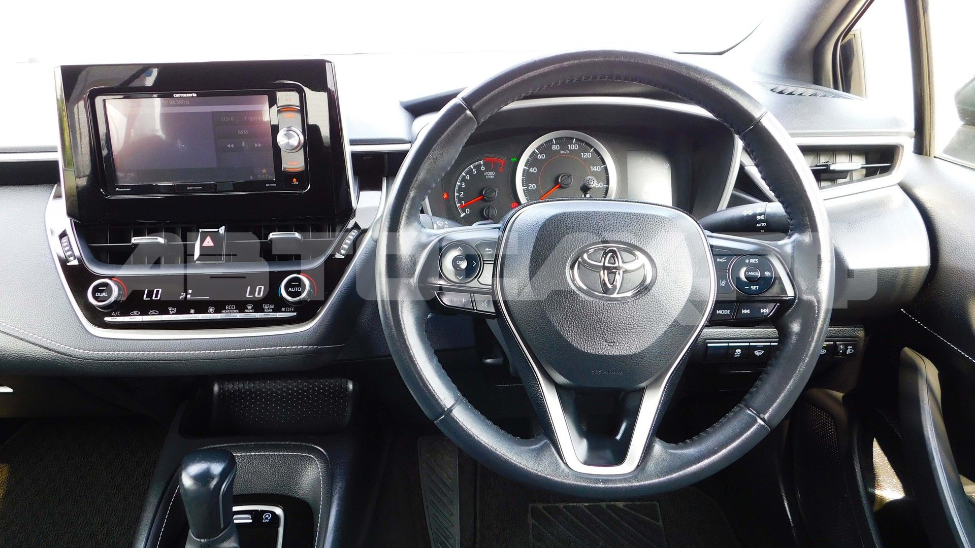 Toyota Corolla Sport 2022, Хэтчбек — фото 34
