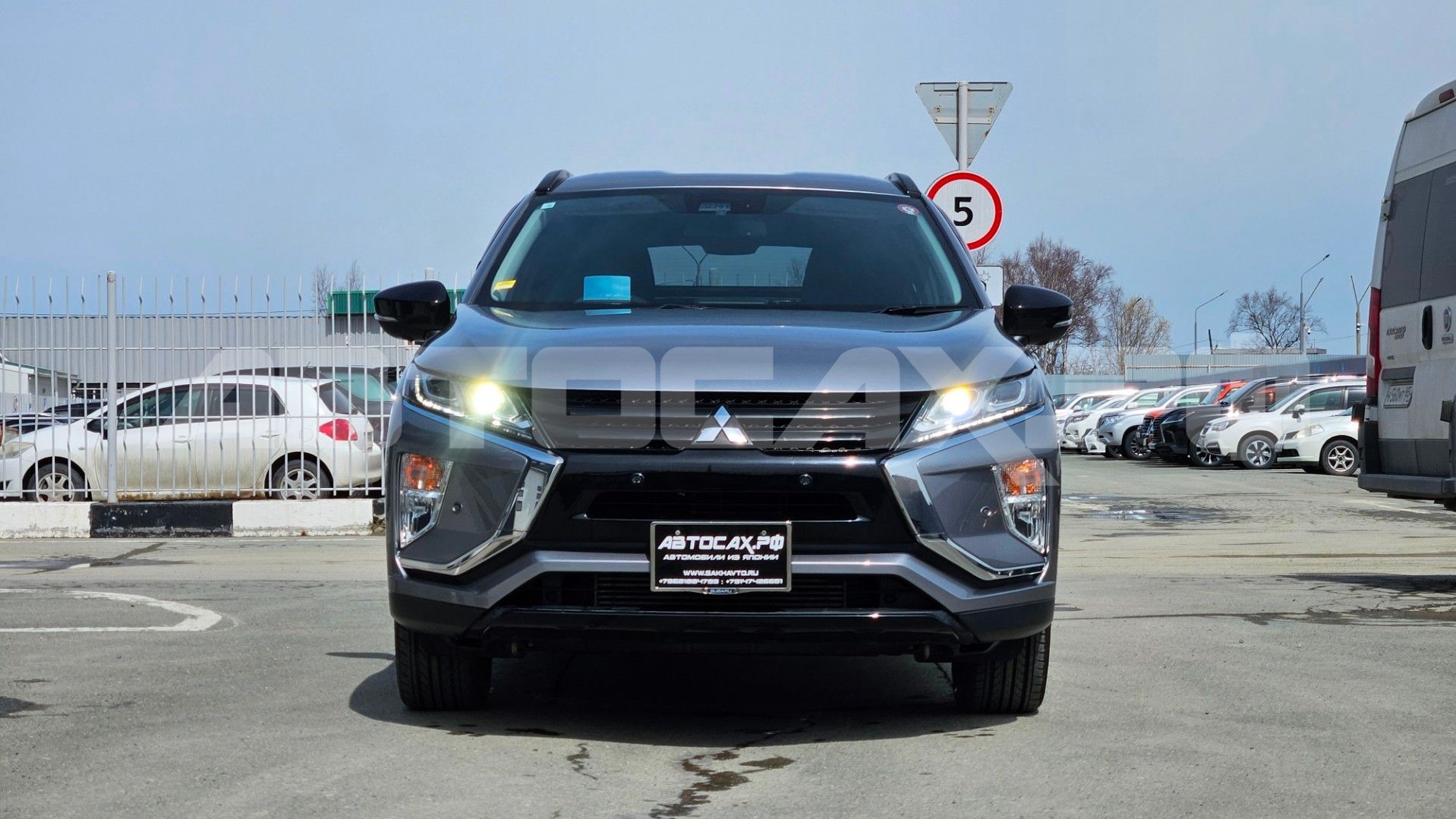Mitsubishi Eclipse Cross — фото 30
