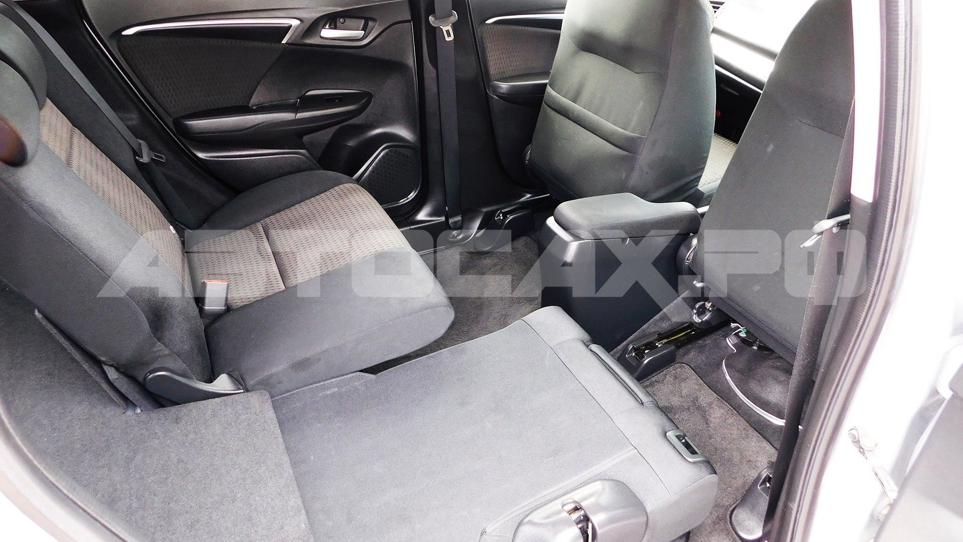 Honda Fit 2017, Хэтчбек — фото 17