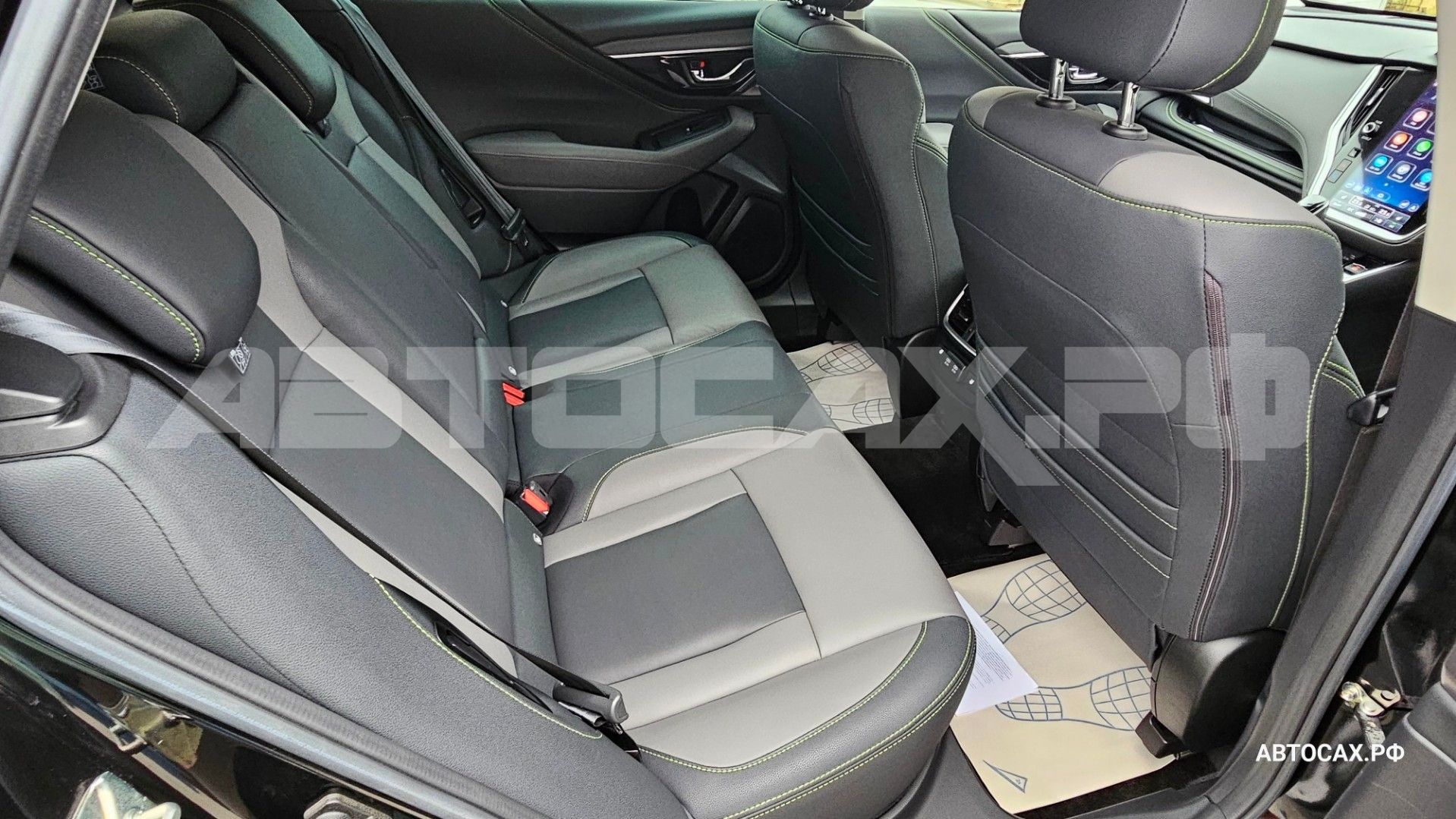 Subaru Outback — фото 12