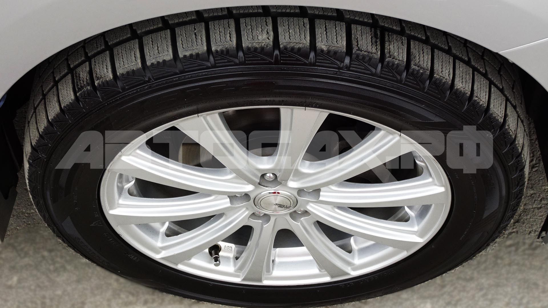 Toyota Wish 2016, Минивэн — фото 42
