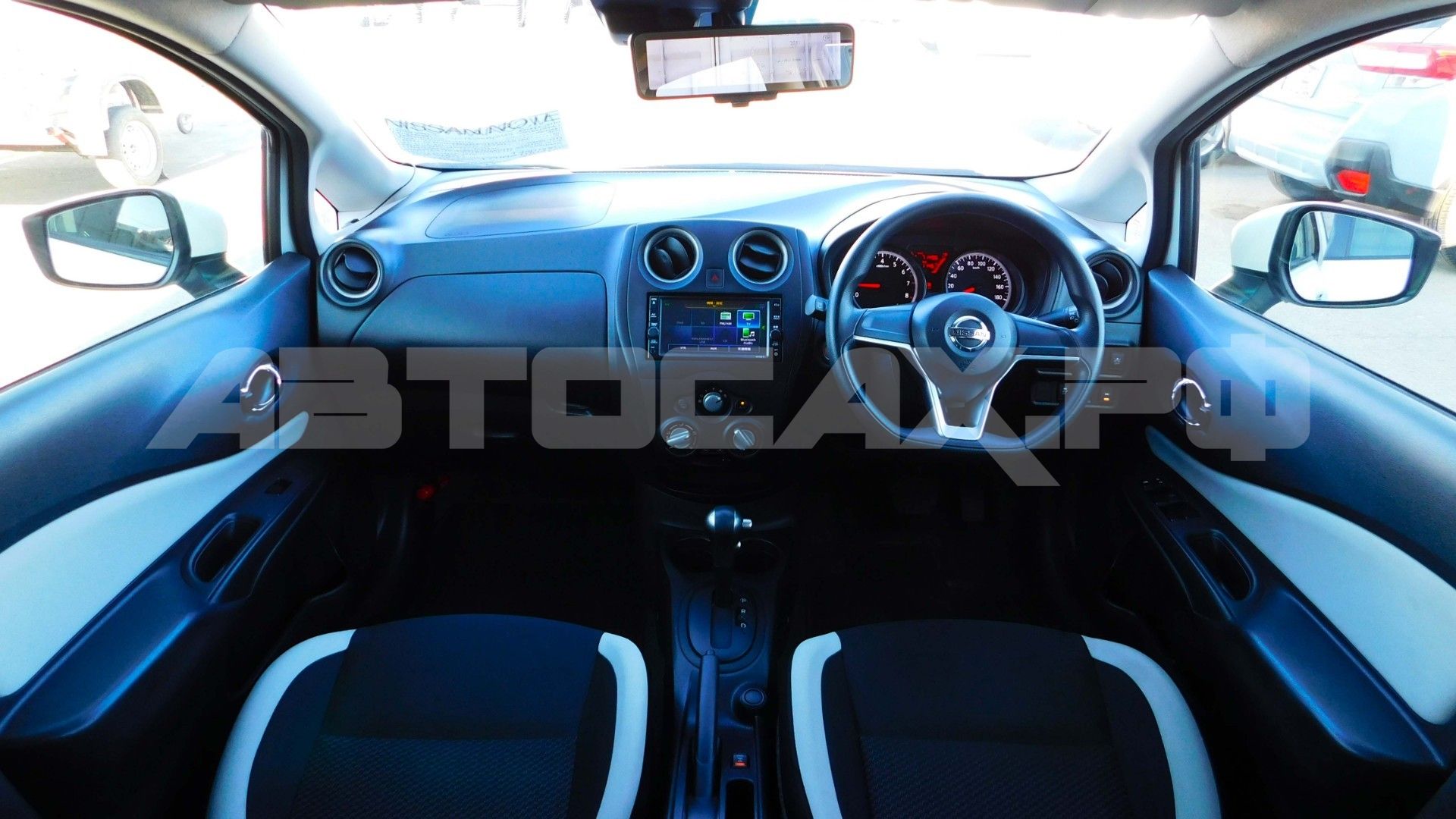 Nissan Note 2019, Хэтчбек — фото 12